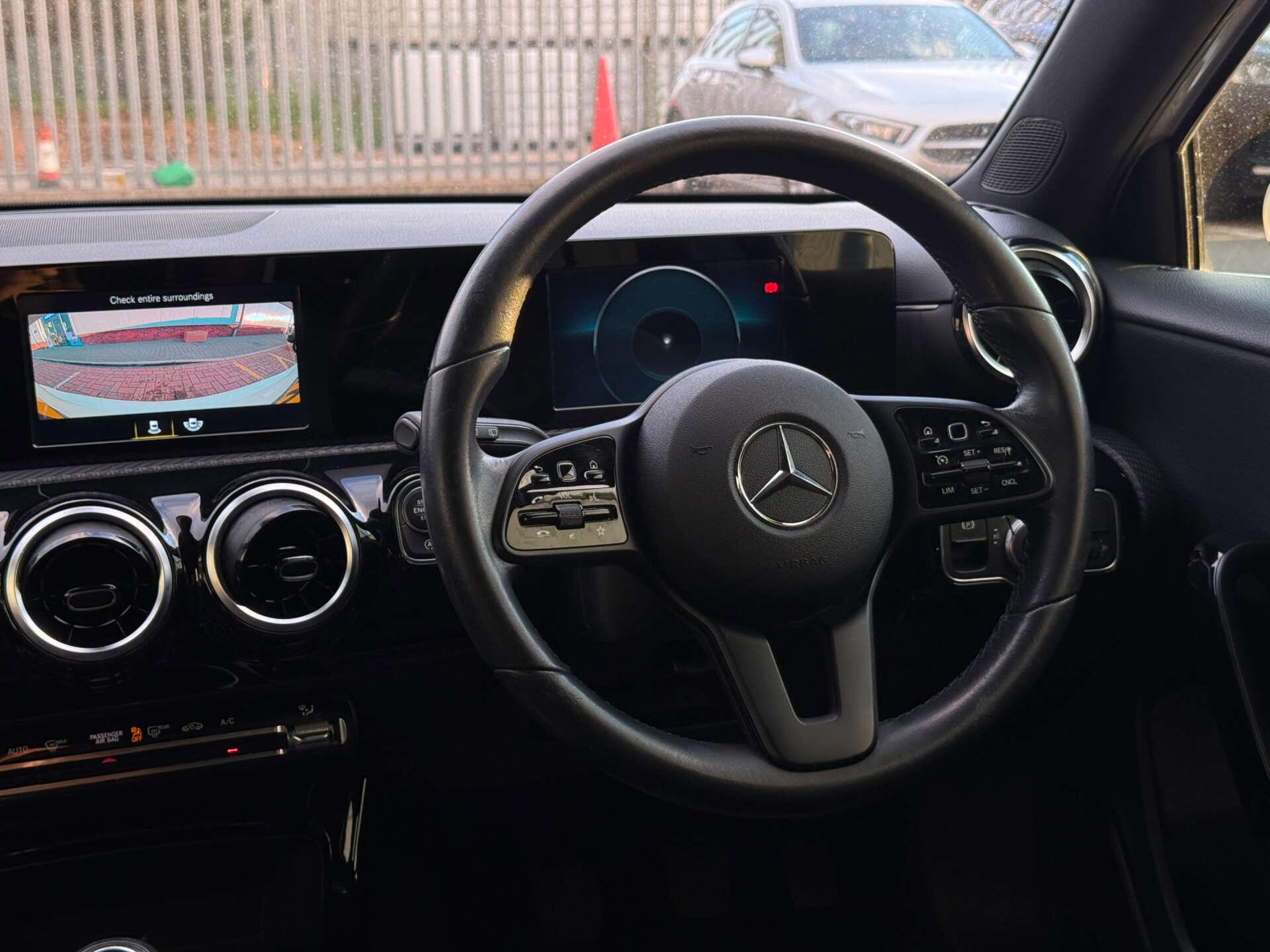 Mercedes-Benz A Class view 37