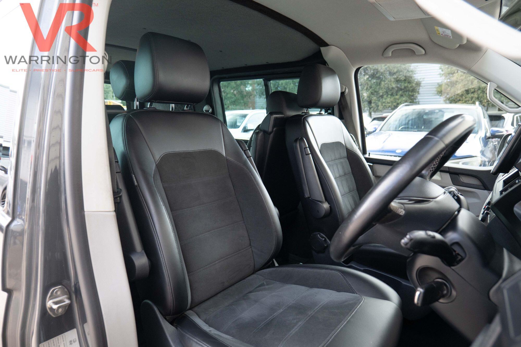 Volkswagen Transporter view 27