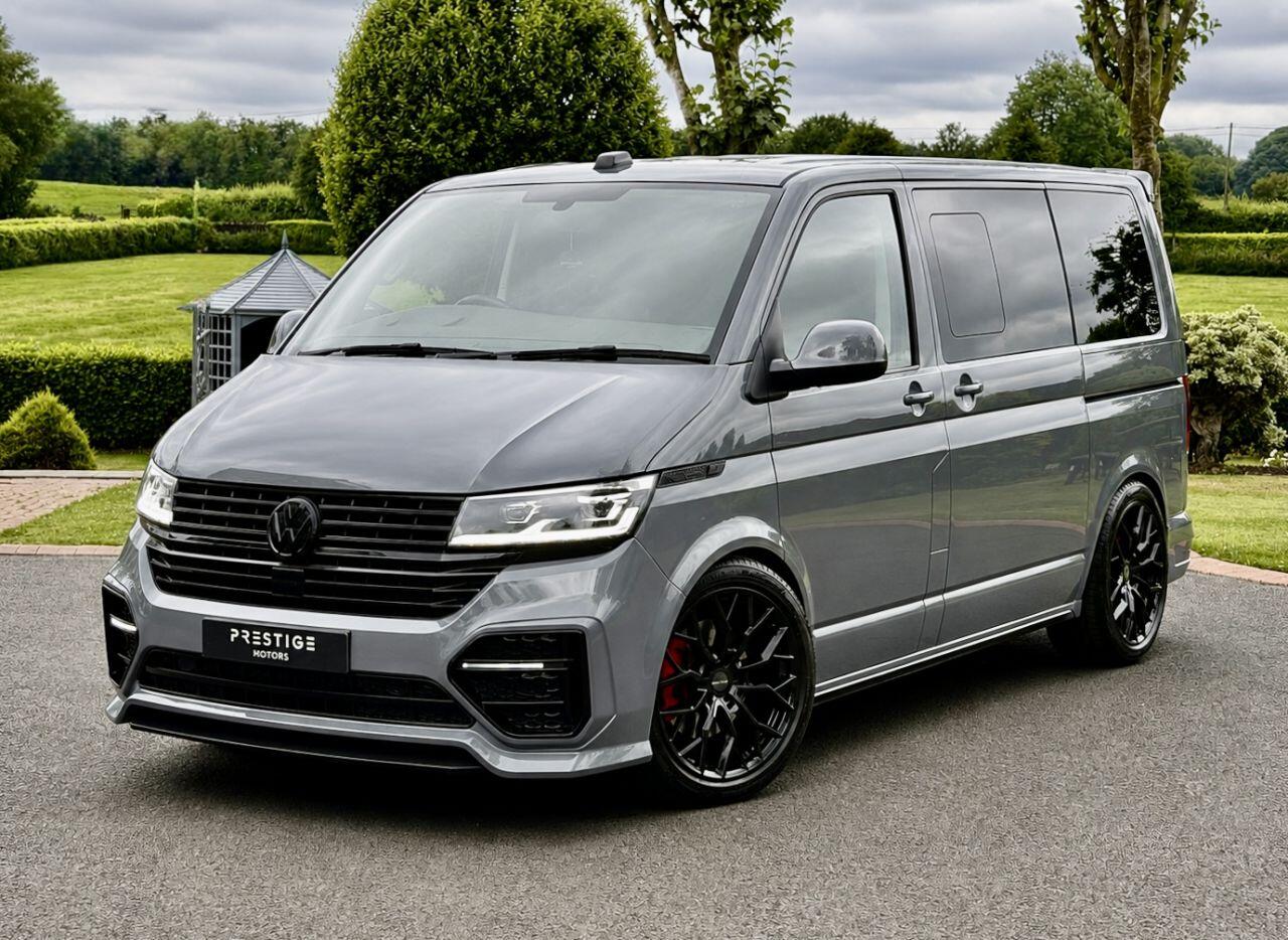 Volkswagen Transporter view 2
