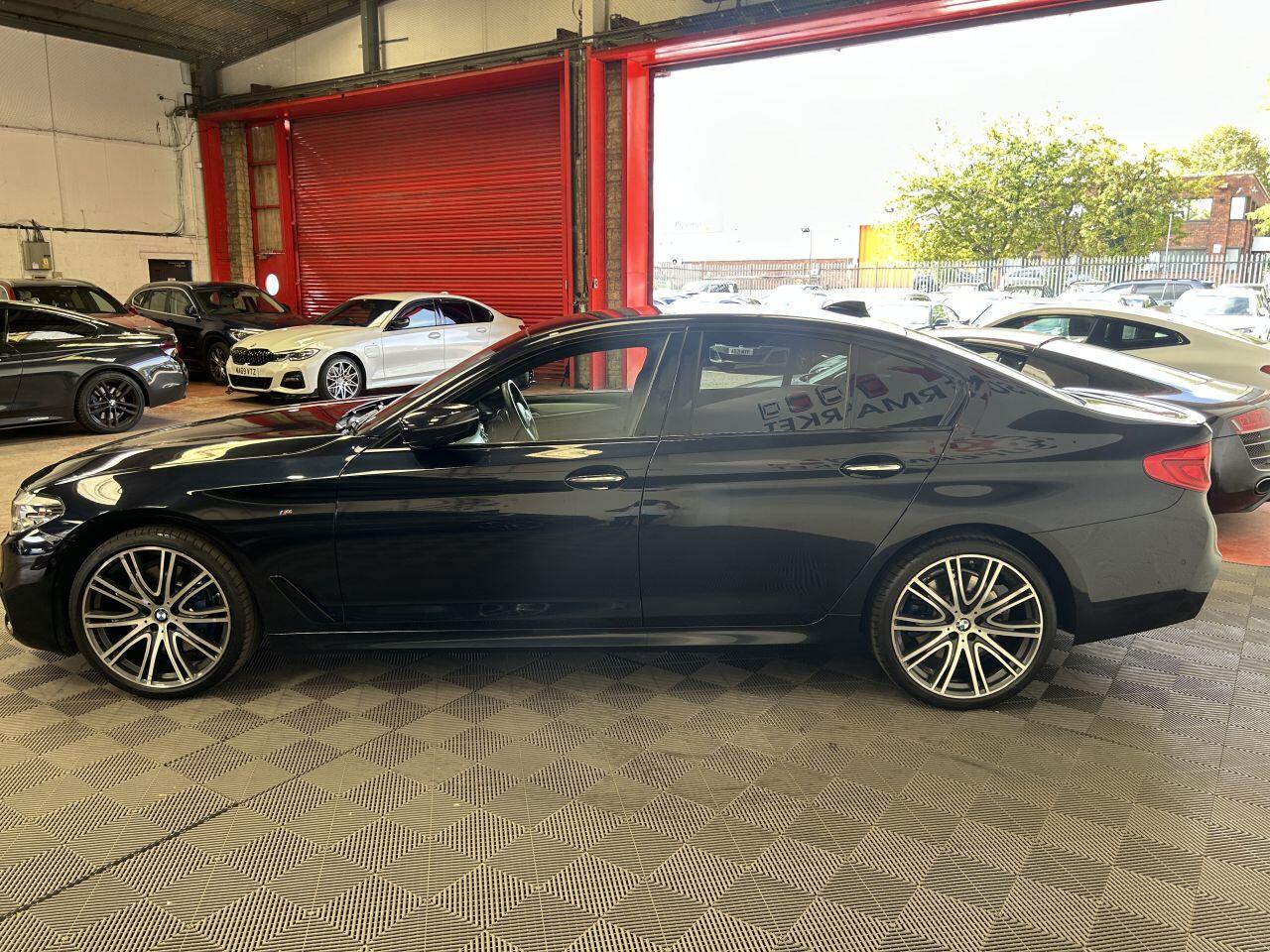 BMW 5 Series view 8