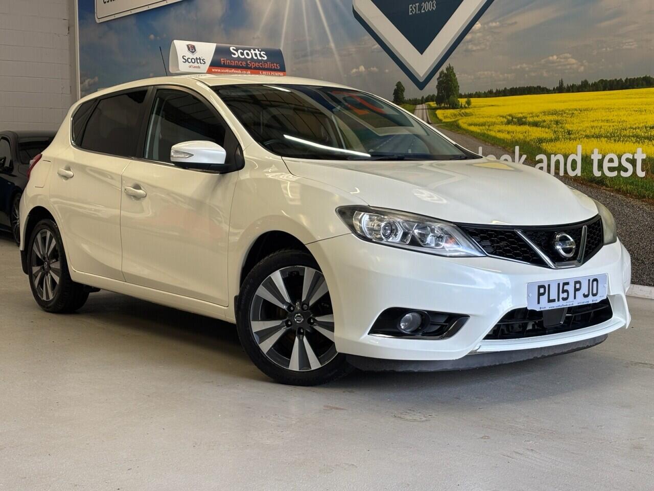 2015 Nissan Pulsar in White for sale