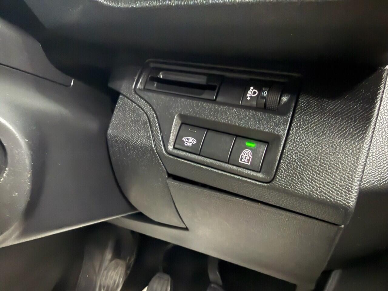 Peugeot 3008 view 11