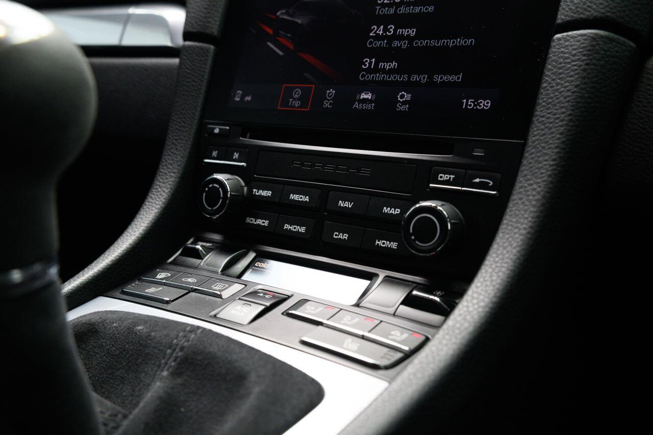 Porsche Cayman view 60