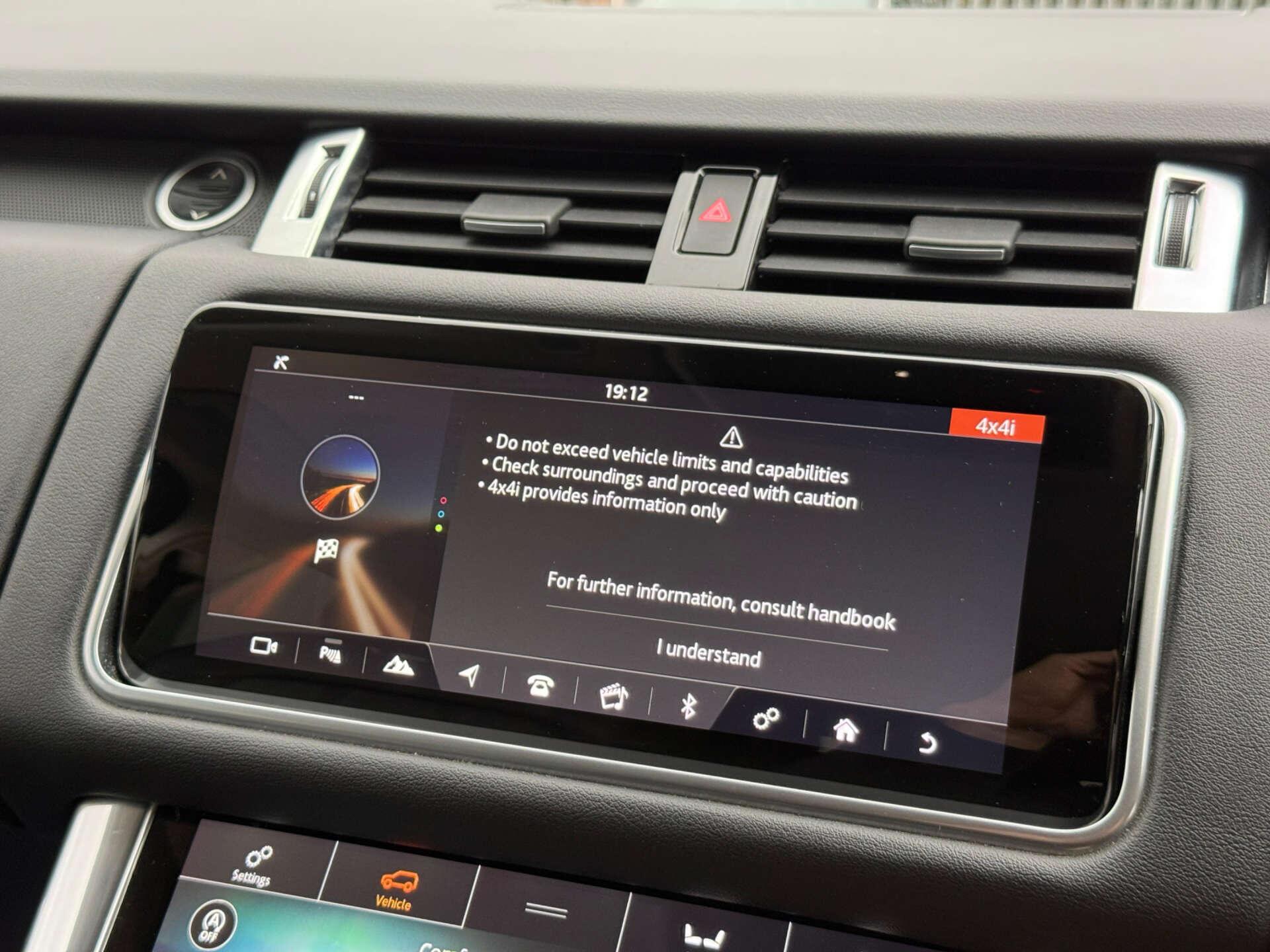 Land Rover Range Rover Sport view 73