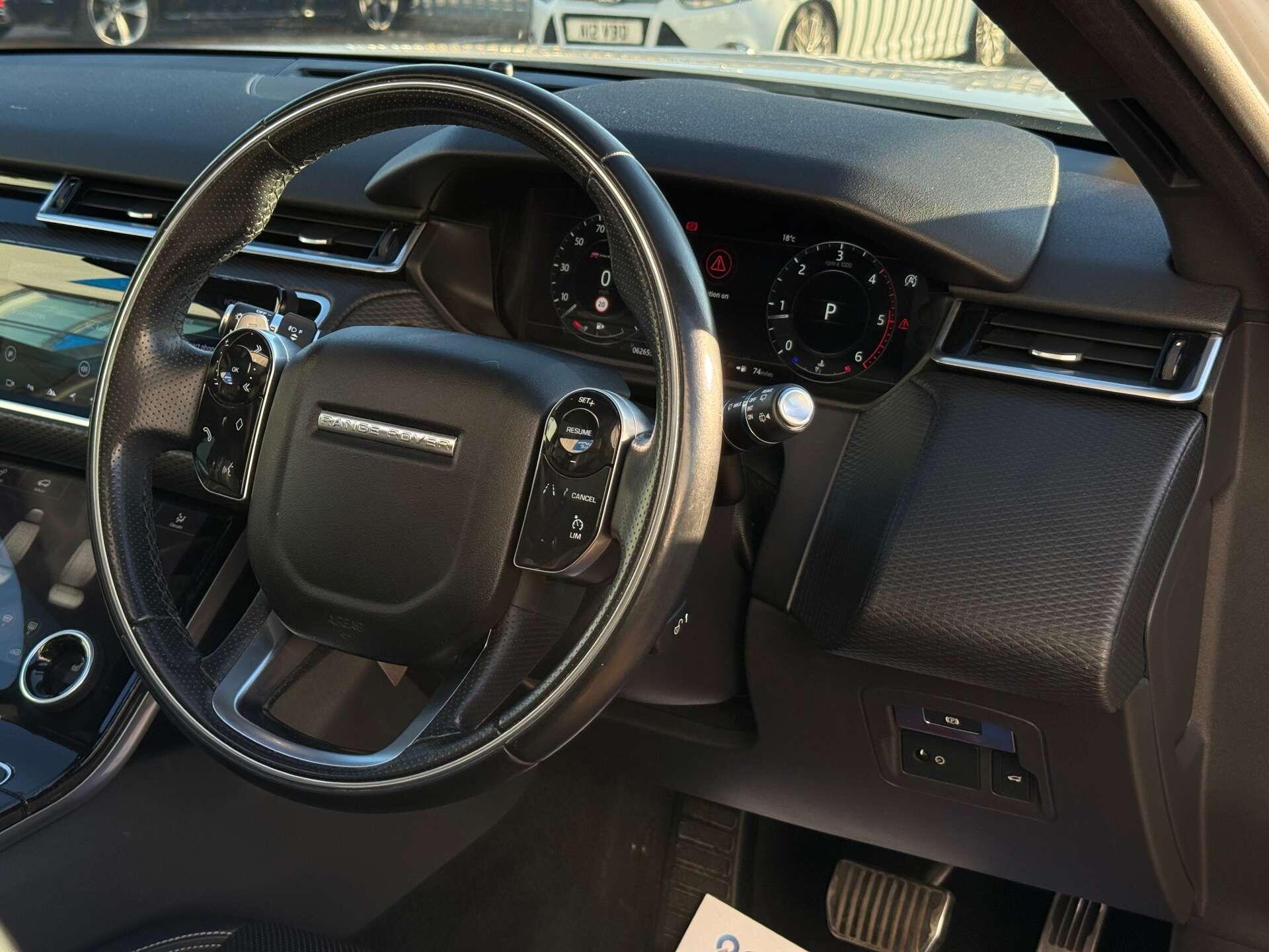 Land Rover Range Rover Velar view 16