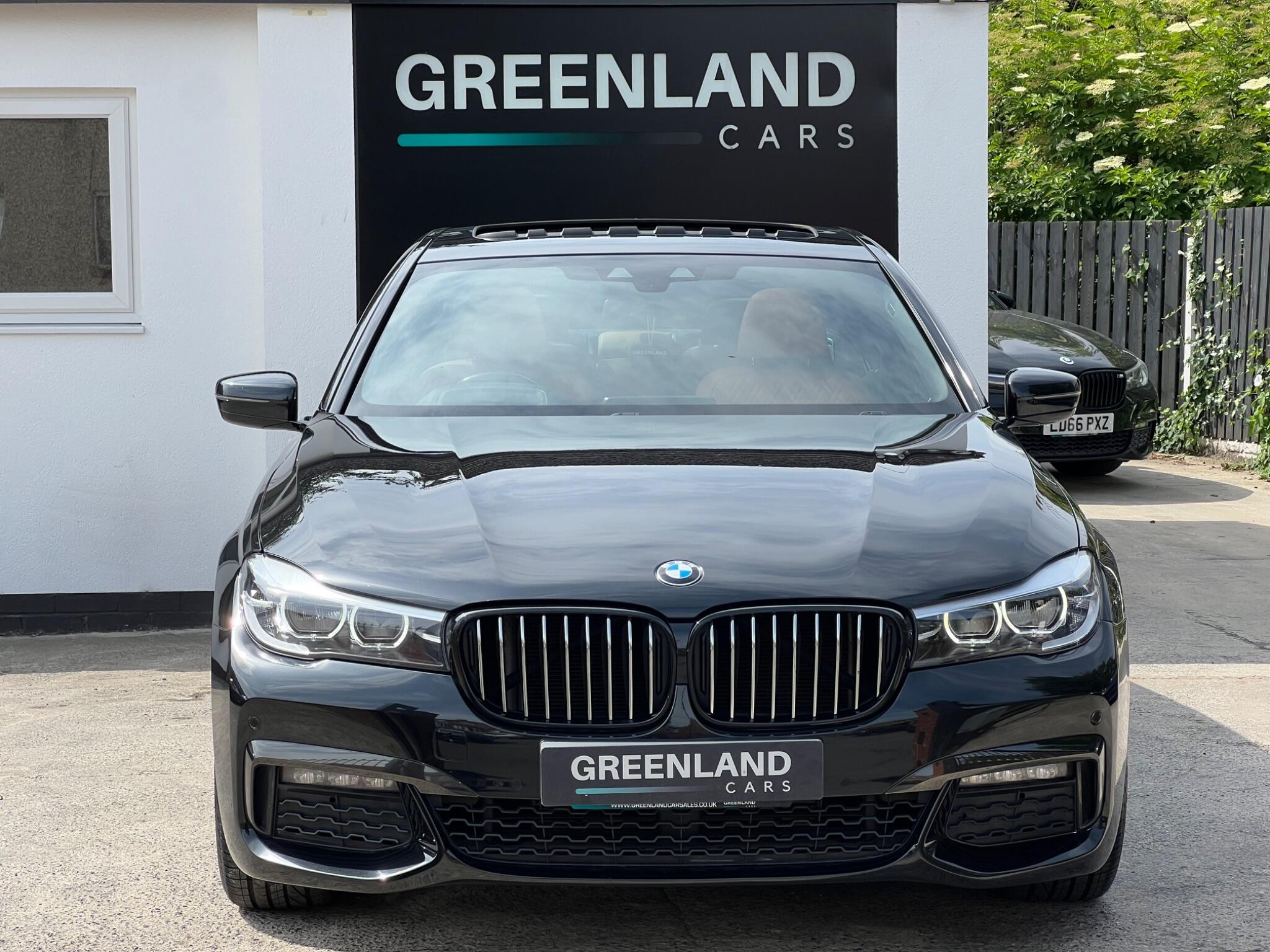 BMW 7 Series view 3