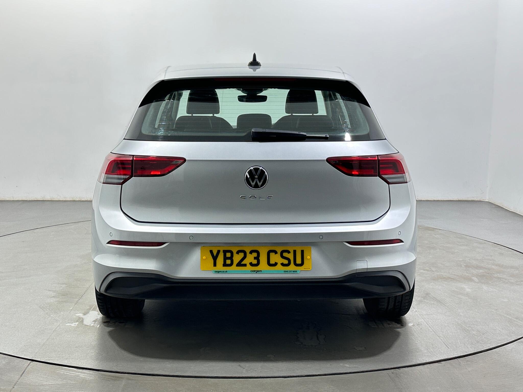 Volkswagen Golf view 7