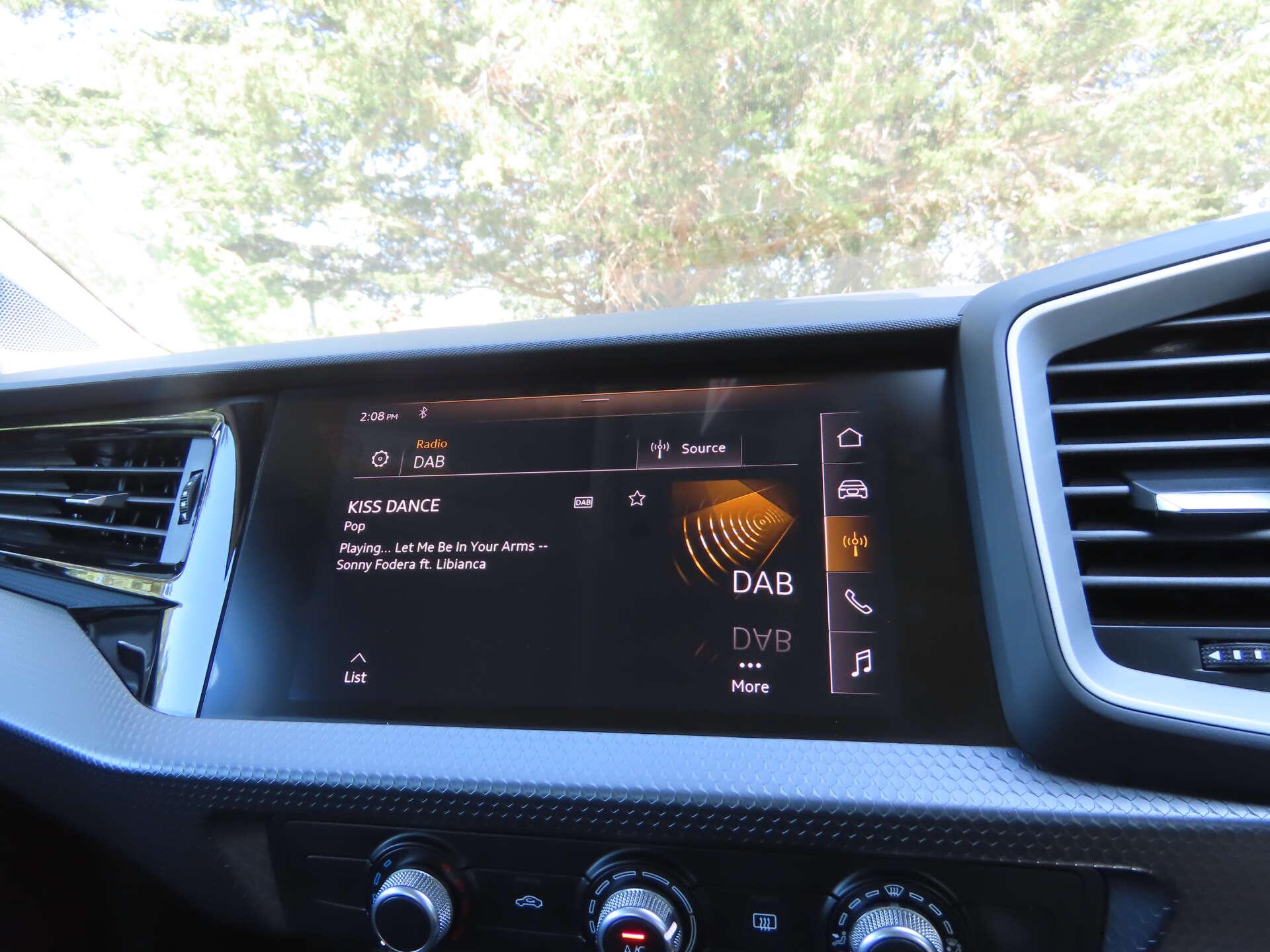 Audi A1 view 10