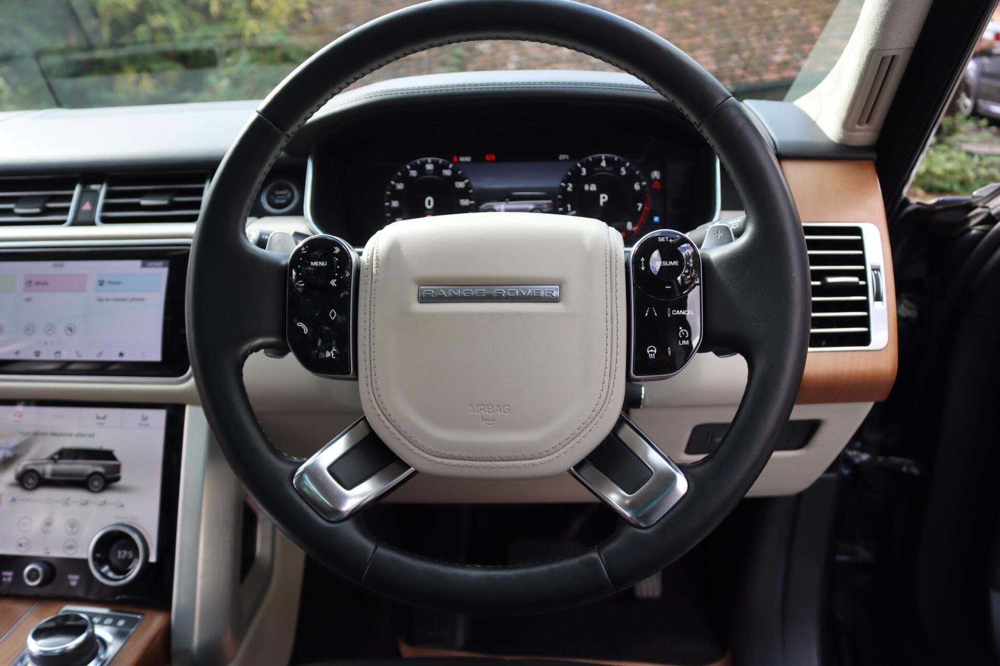 Land Rover Range Rover view 43