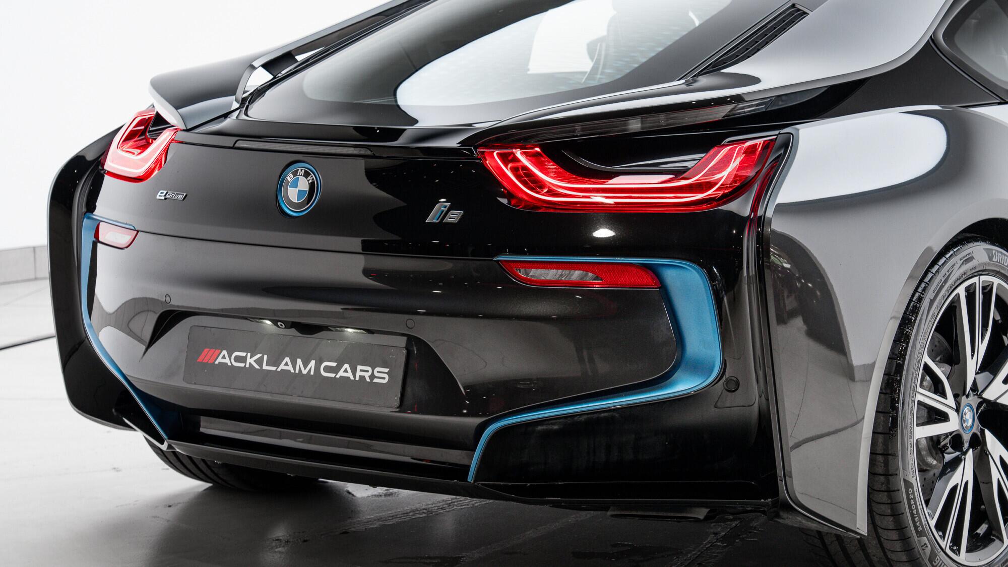 BMW I8 view 20