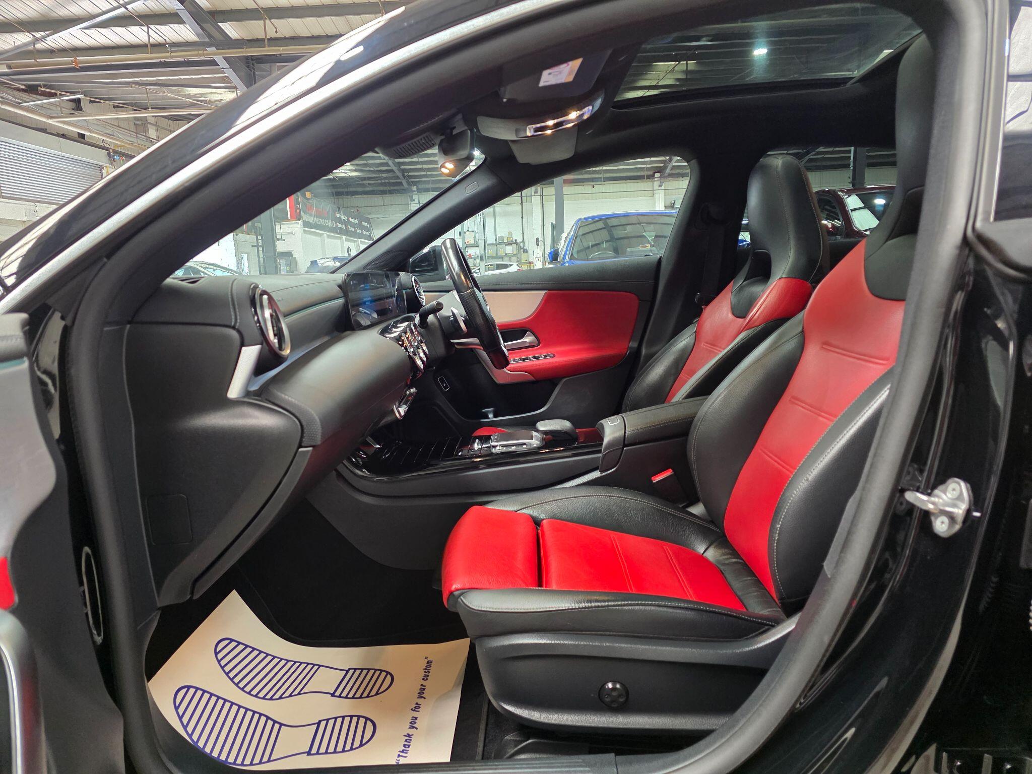 Mercedes-Benz Cla view 28
