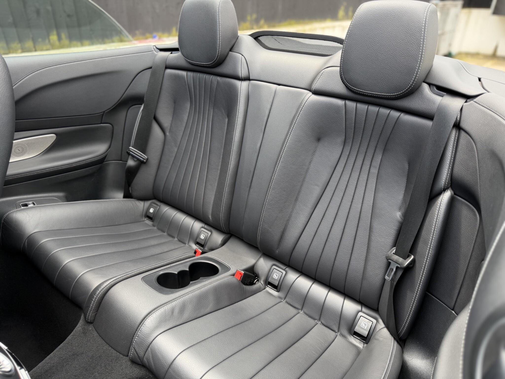 Mercedes-Benz E-Class view 23