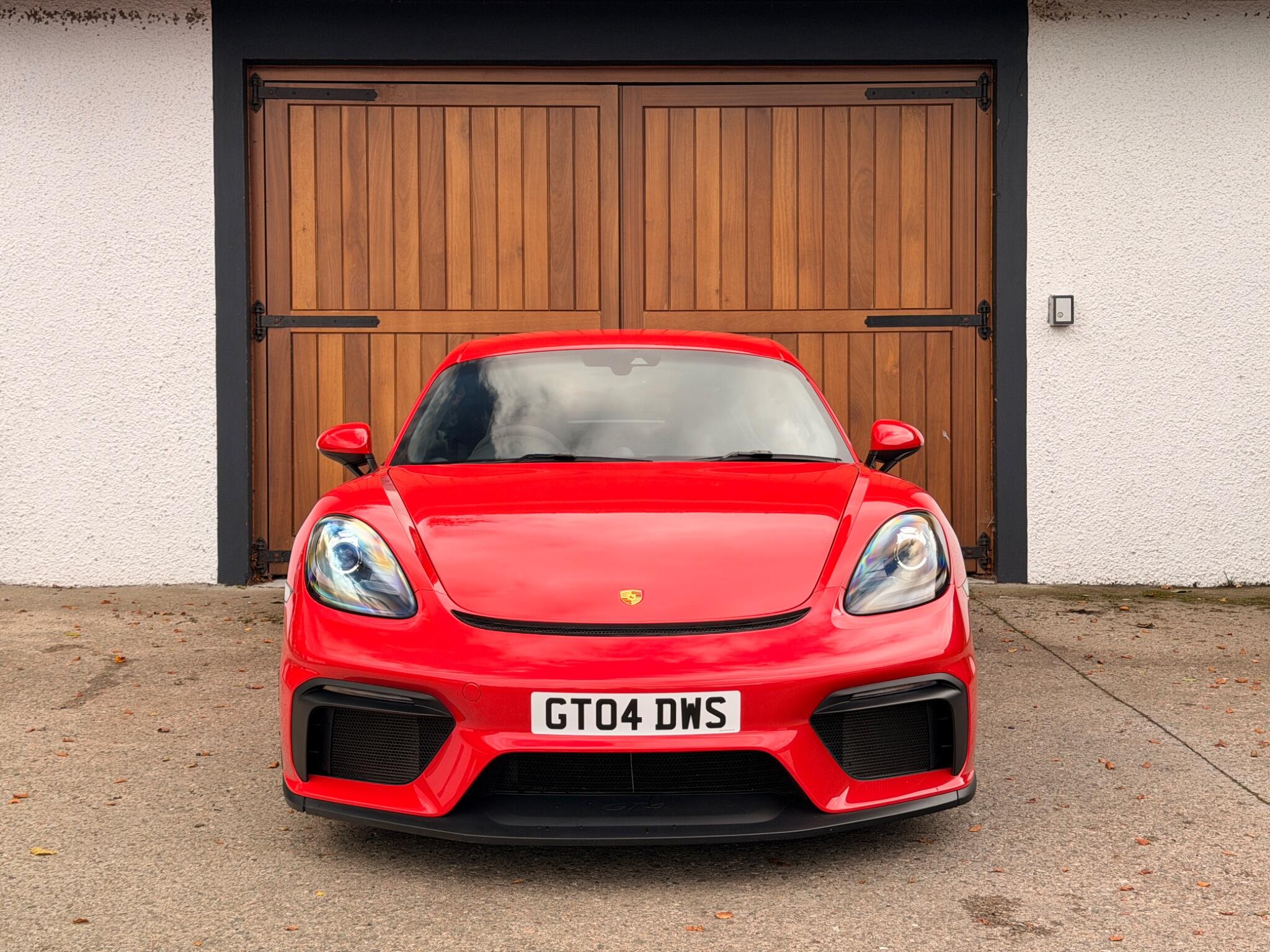 Porsche Cayman view 5