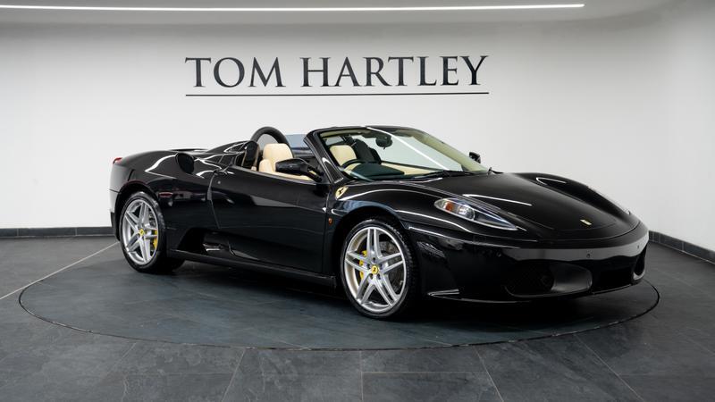Ferrari F430 view 9