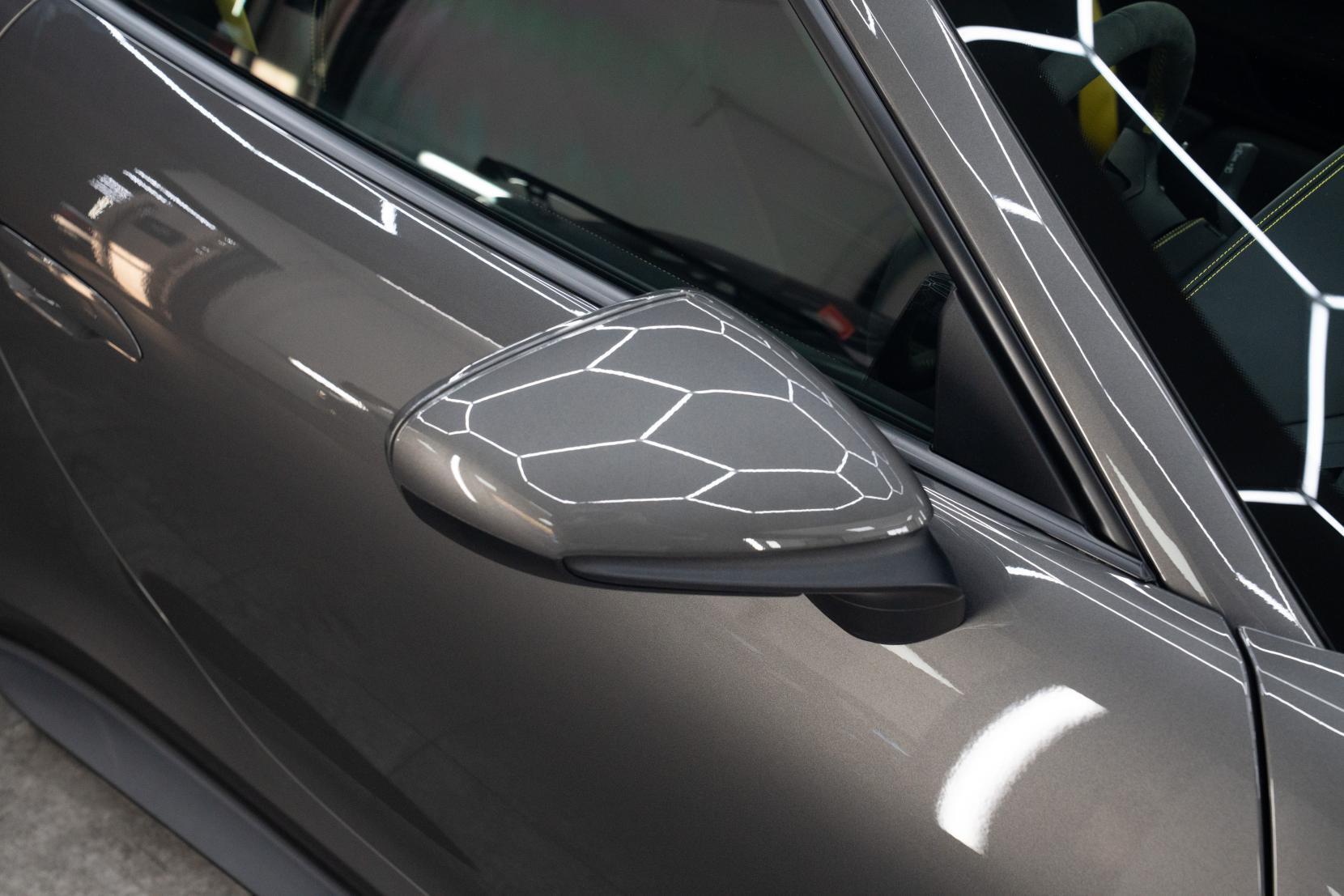 Porsche 911 view 37