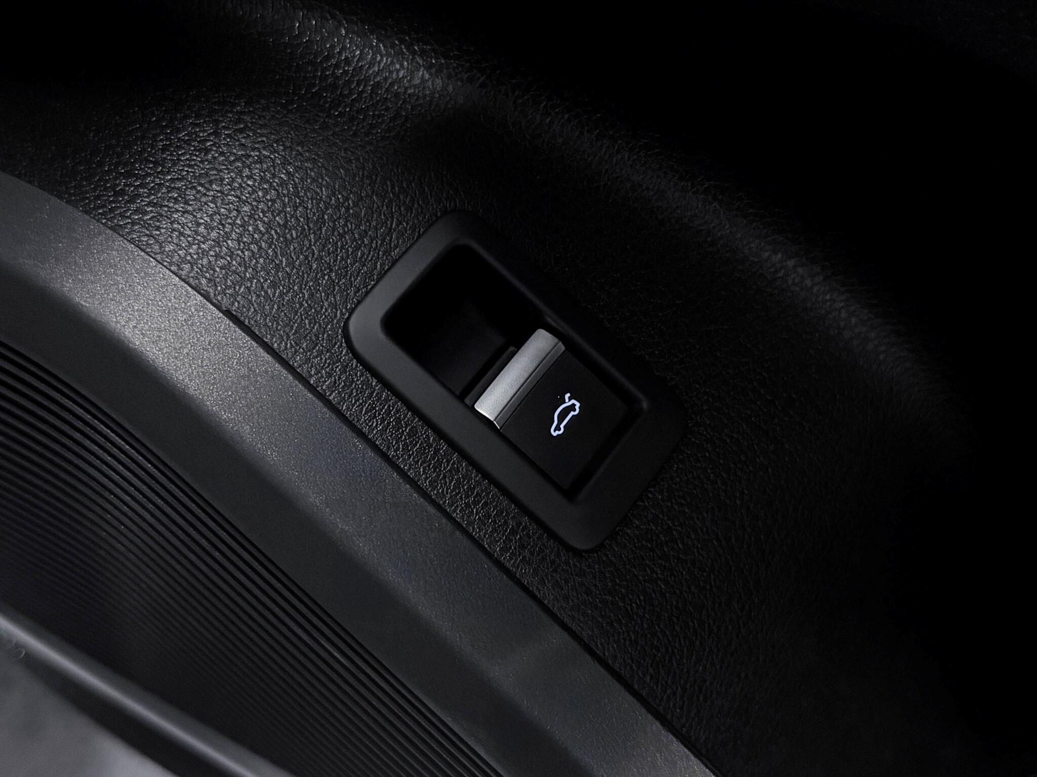 Audi Q5 view 26