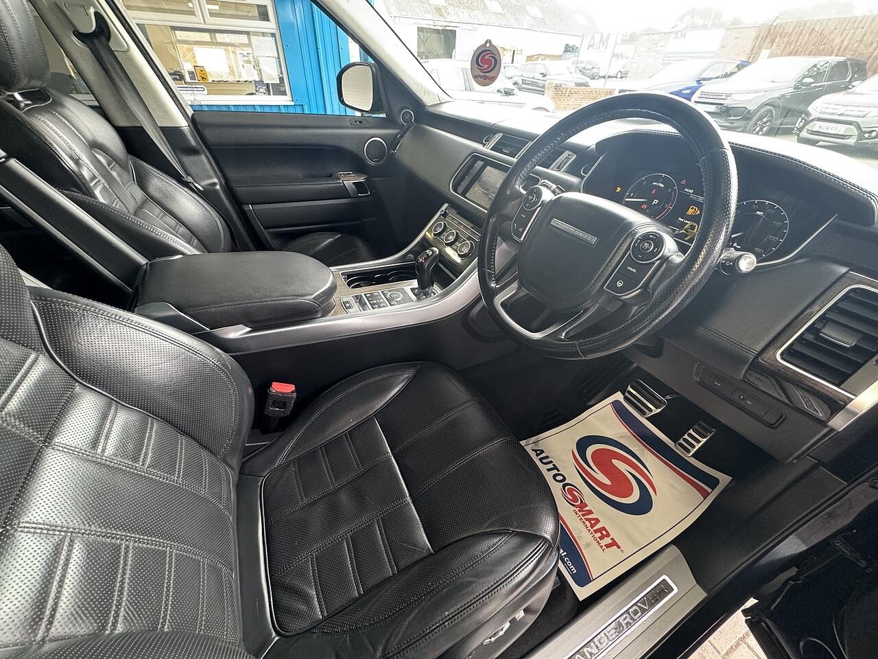Land Rover Range Rover Sport view 11