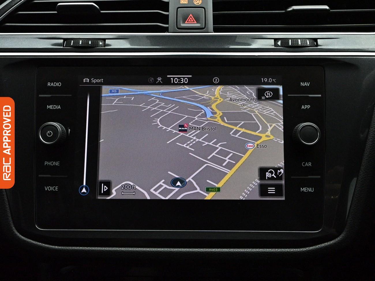 Volkswagen Tiguan Allspace view 25
