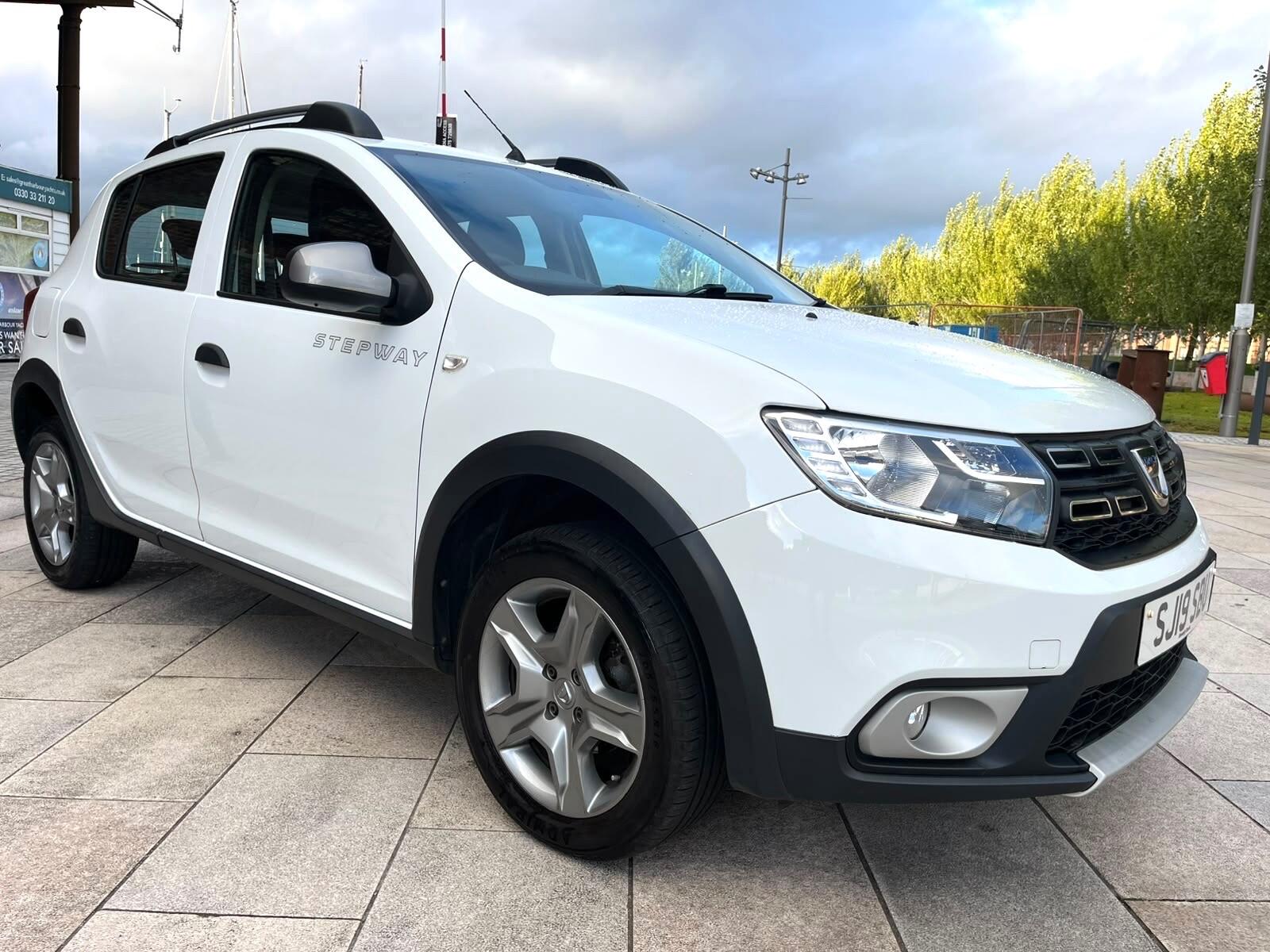 Dacia Sandero view 5