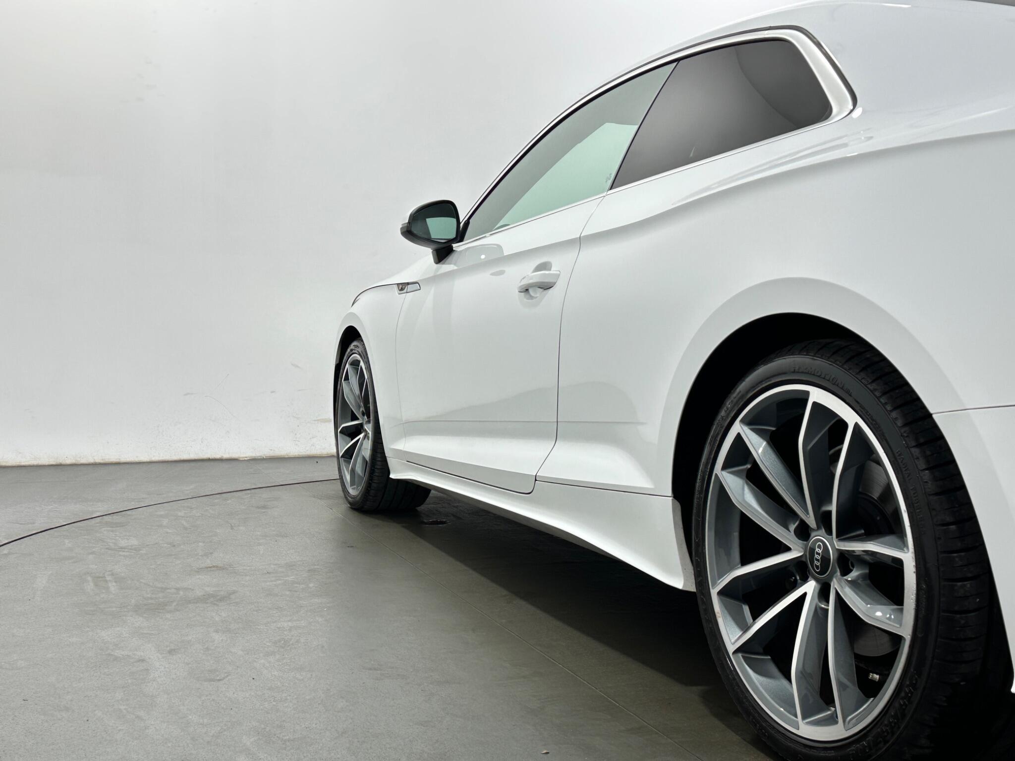 Audi A5 view 43