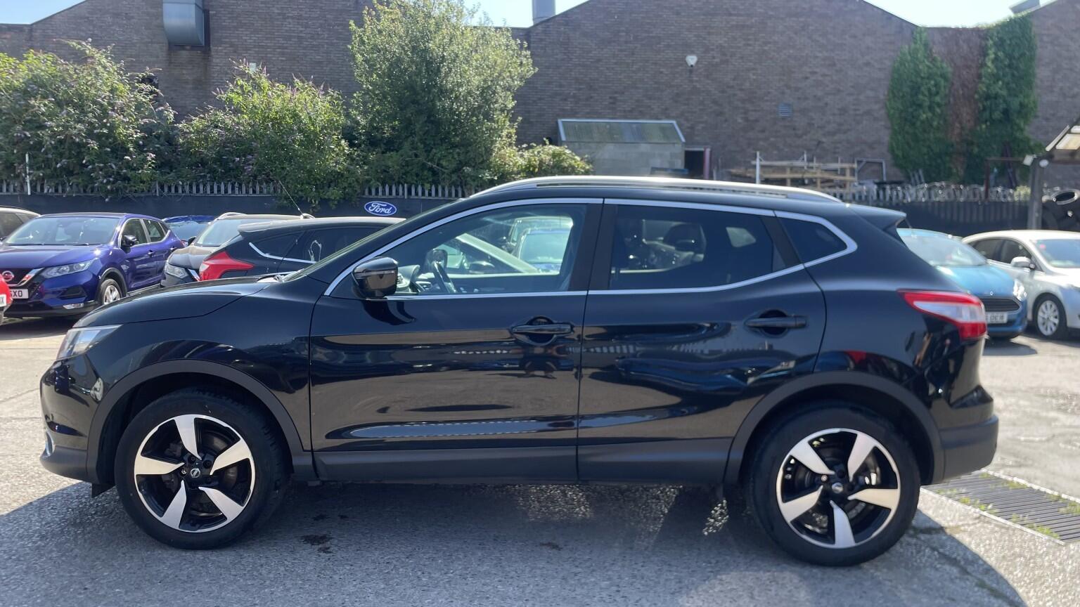Nissan Qashqai view 13