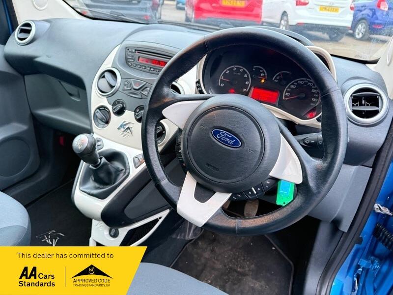2012 Ford Ka image 33