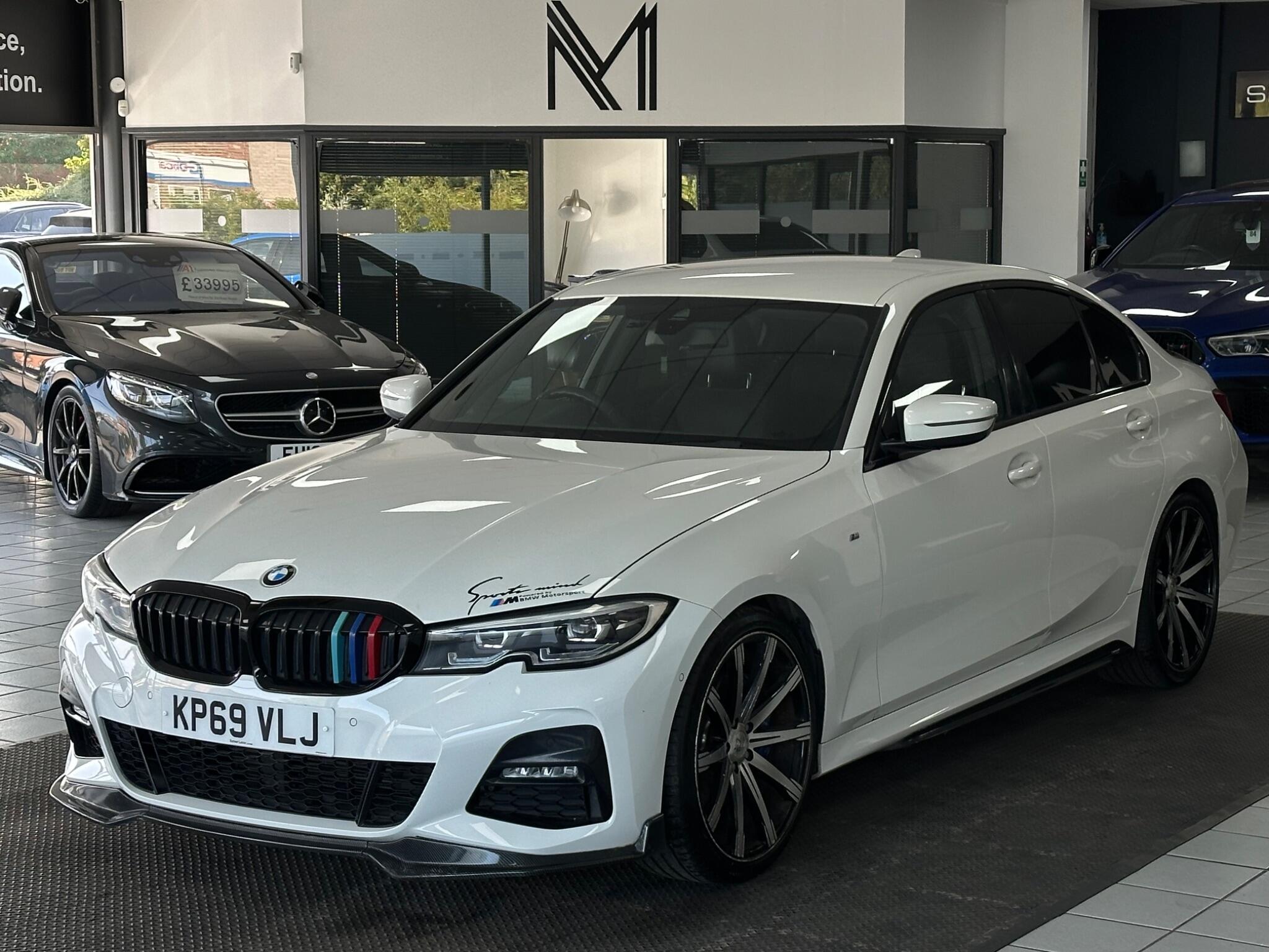 BMW 3 Series view 8