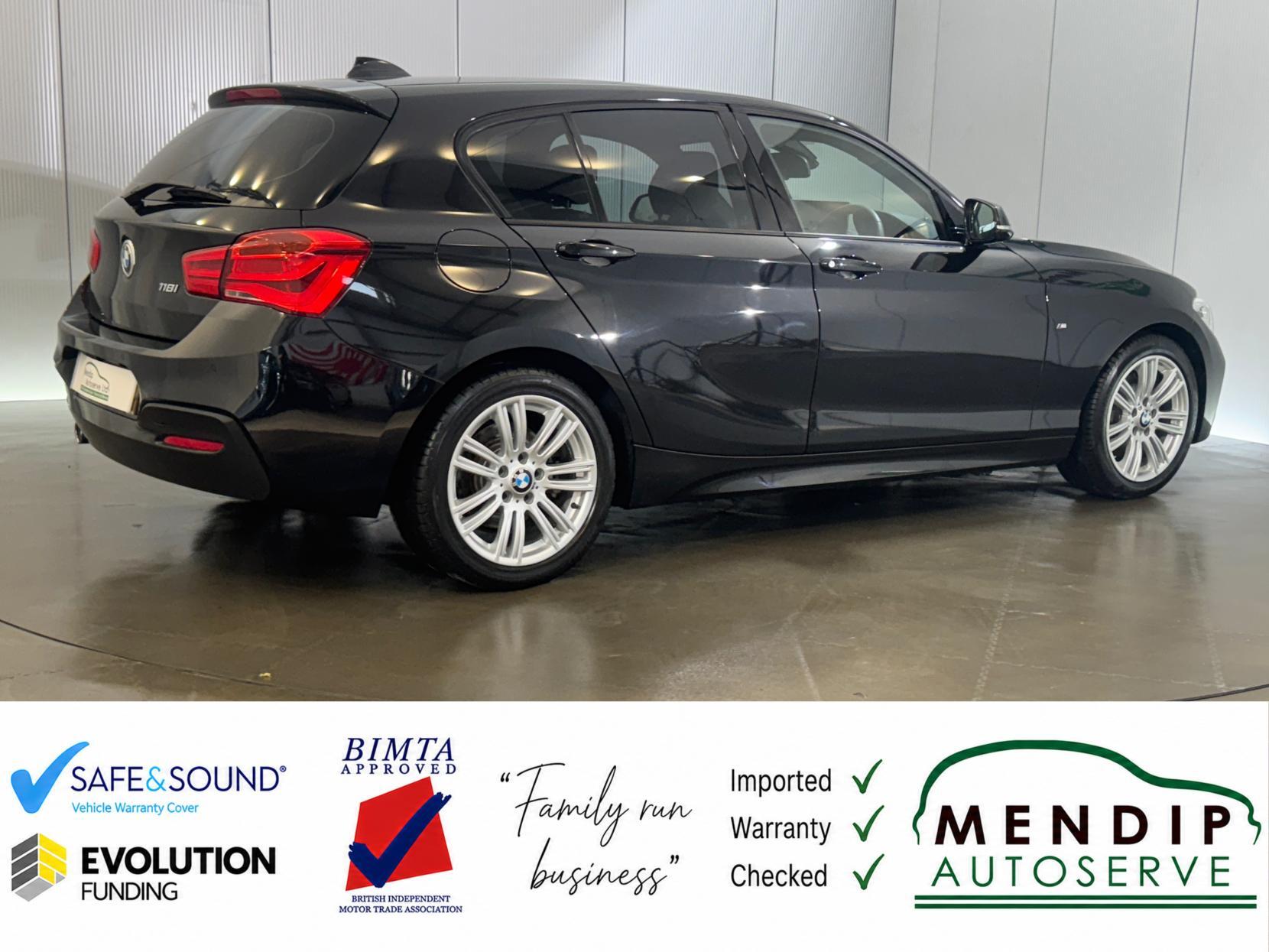 BMW 1 Series view 27