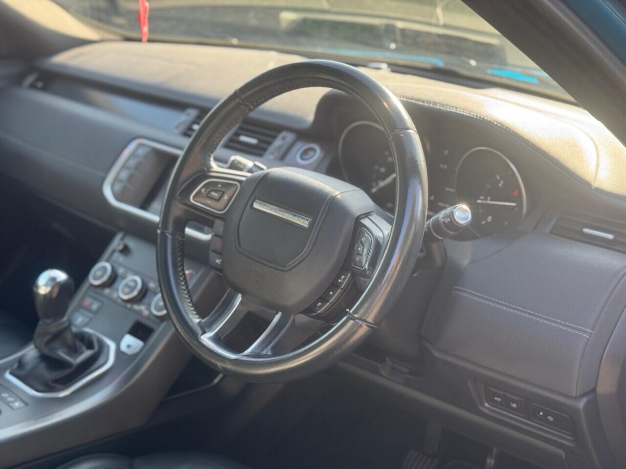 Land Rover Range Rover Evoque view 10