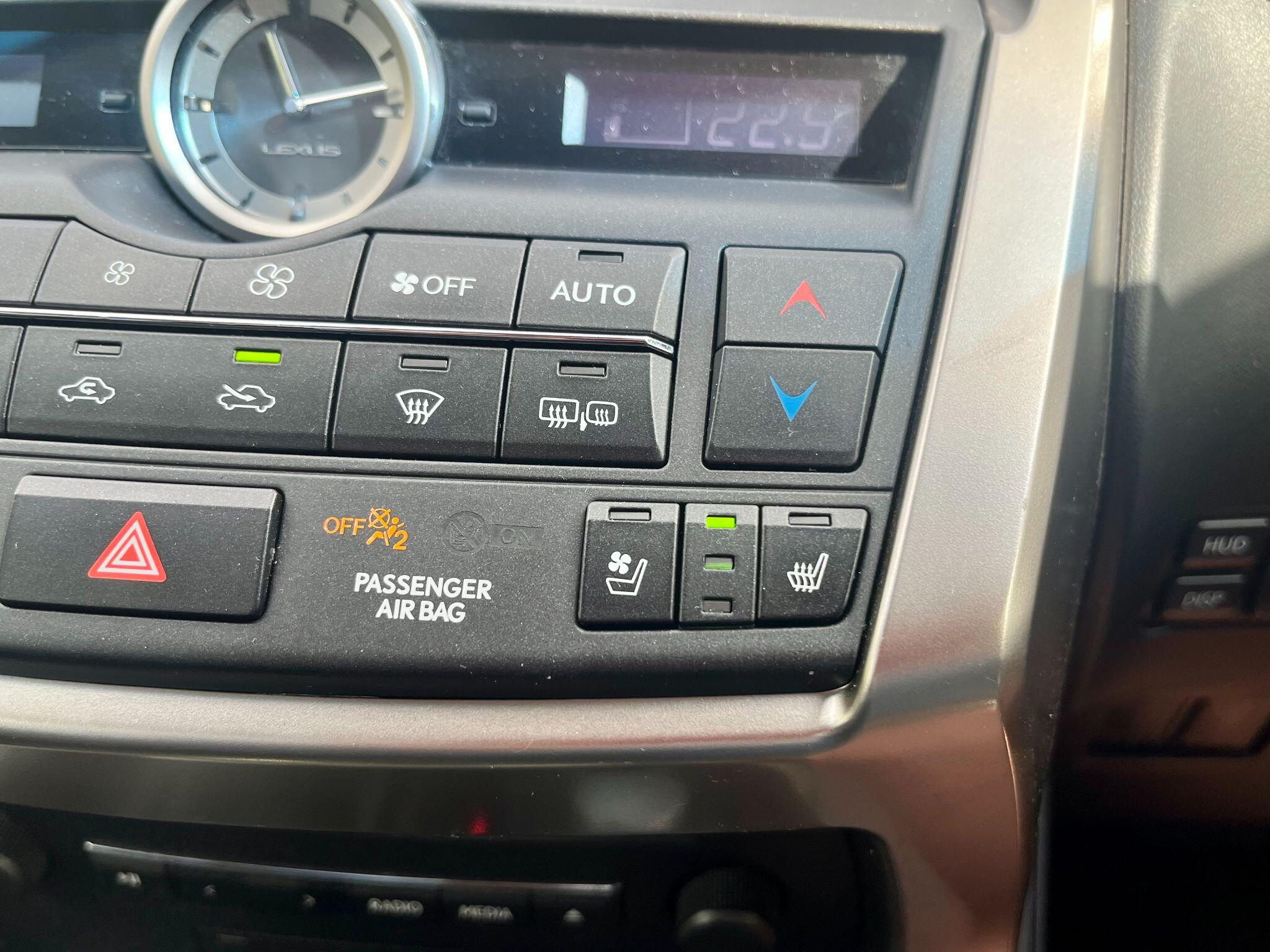 2015 Lexus NX 2.5 300h Premier E-CVT 4WD Euro 6 (s/s) 5dr • 60,207 miles image 17