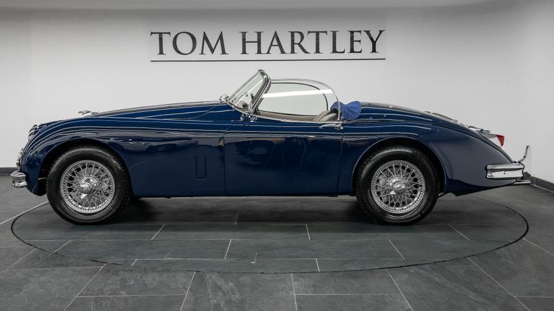 Jaguar XK150 view 4