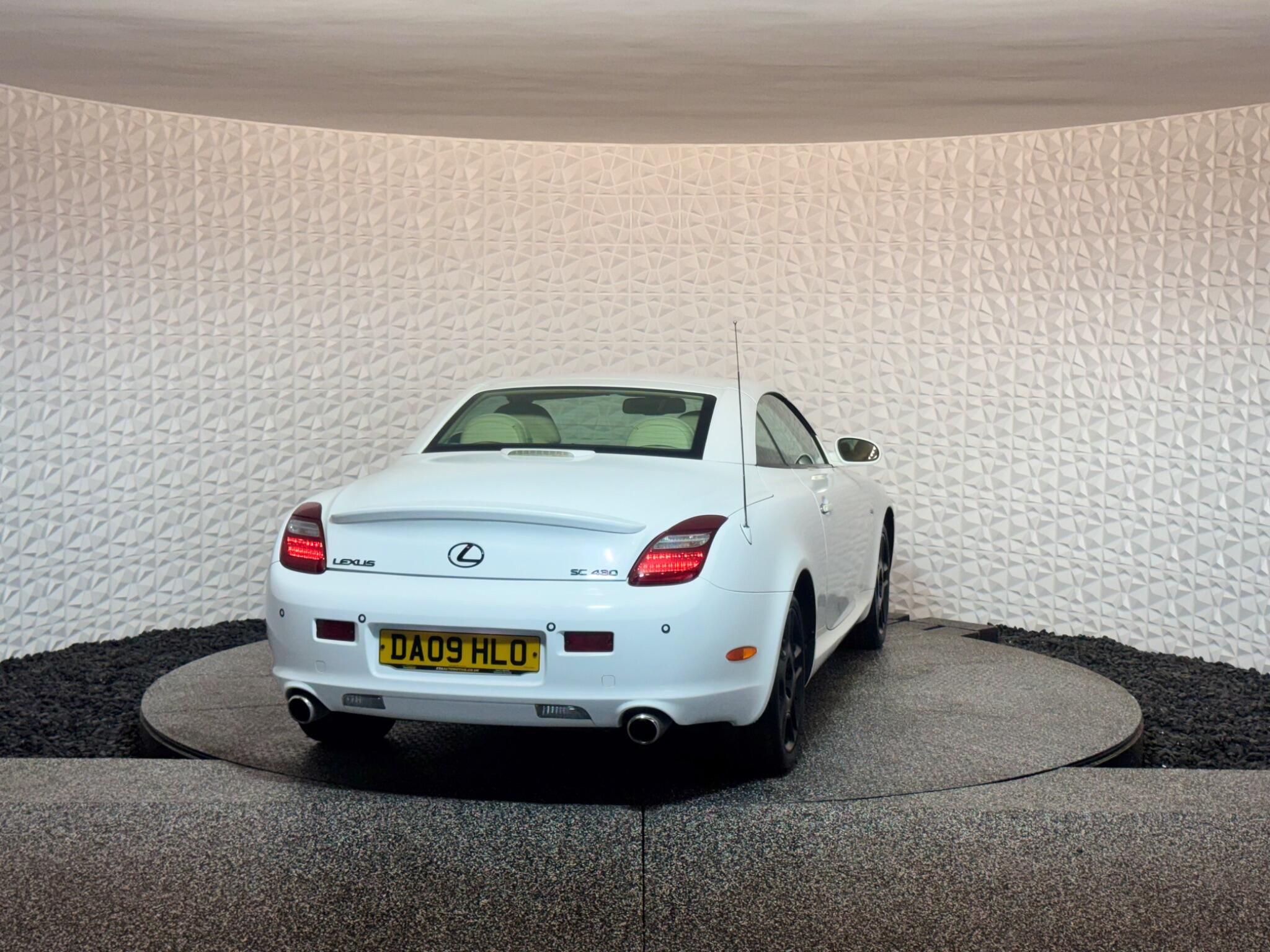 Lexus SC view 33