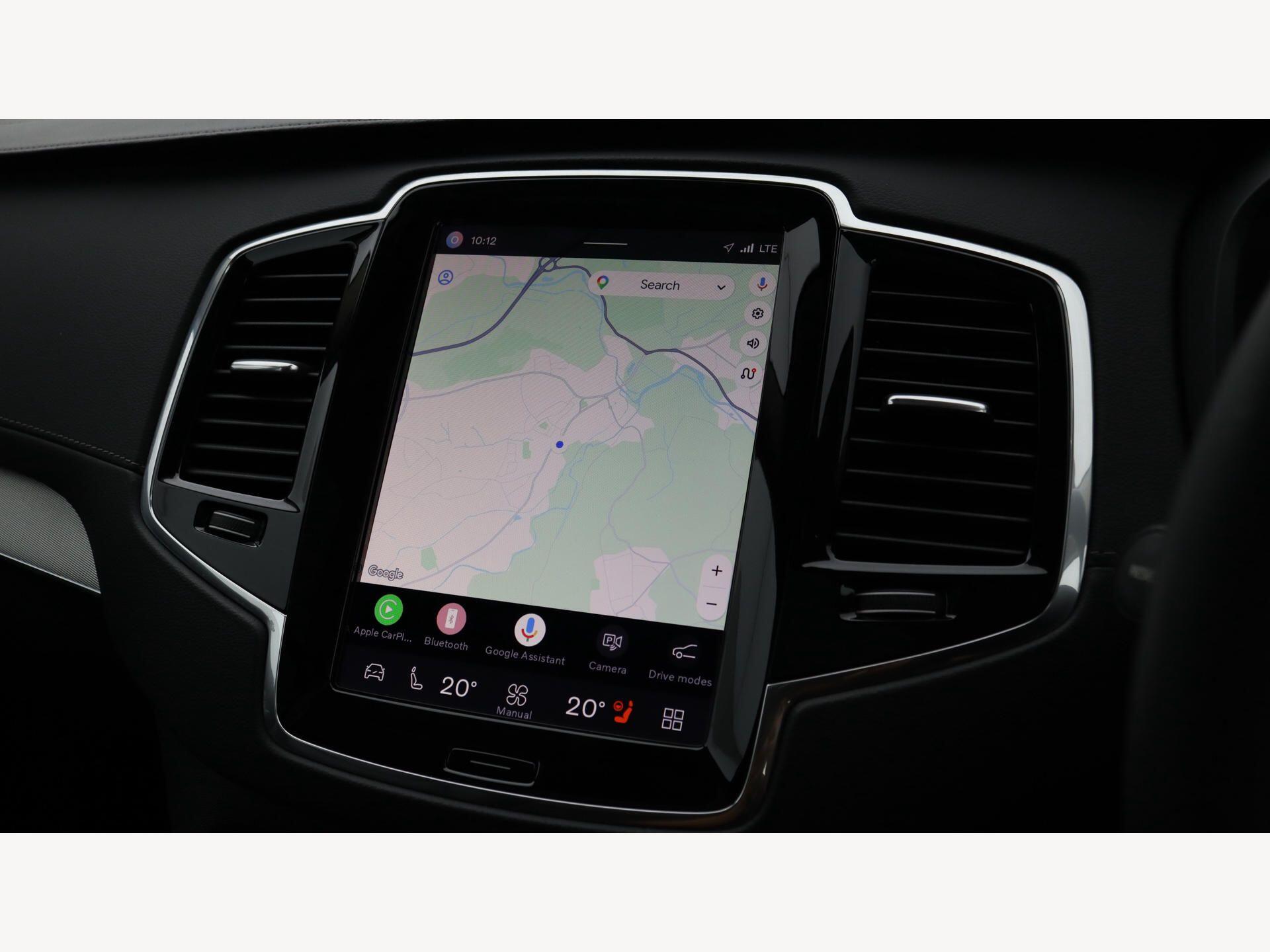 Volvo XC90 view 19
