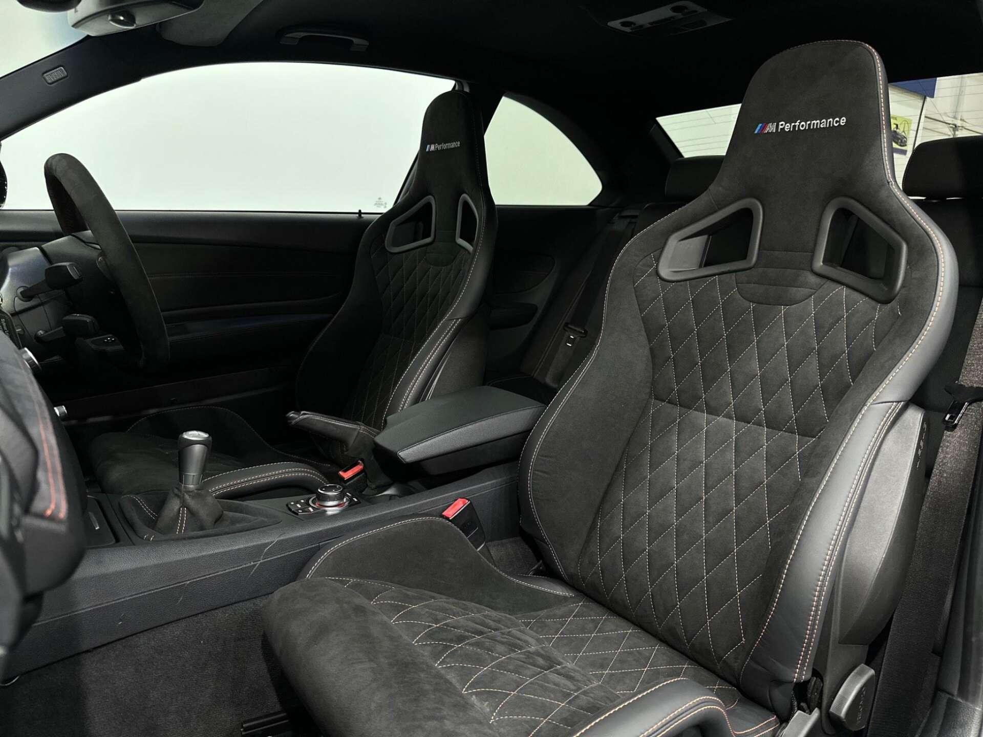 BMW 1 Series view 34