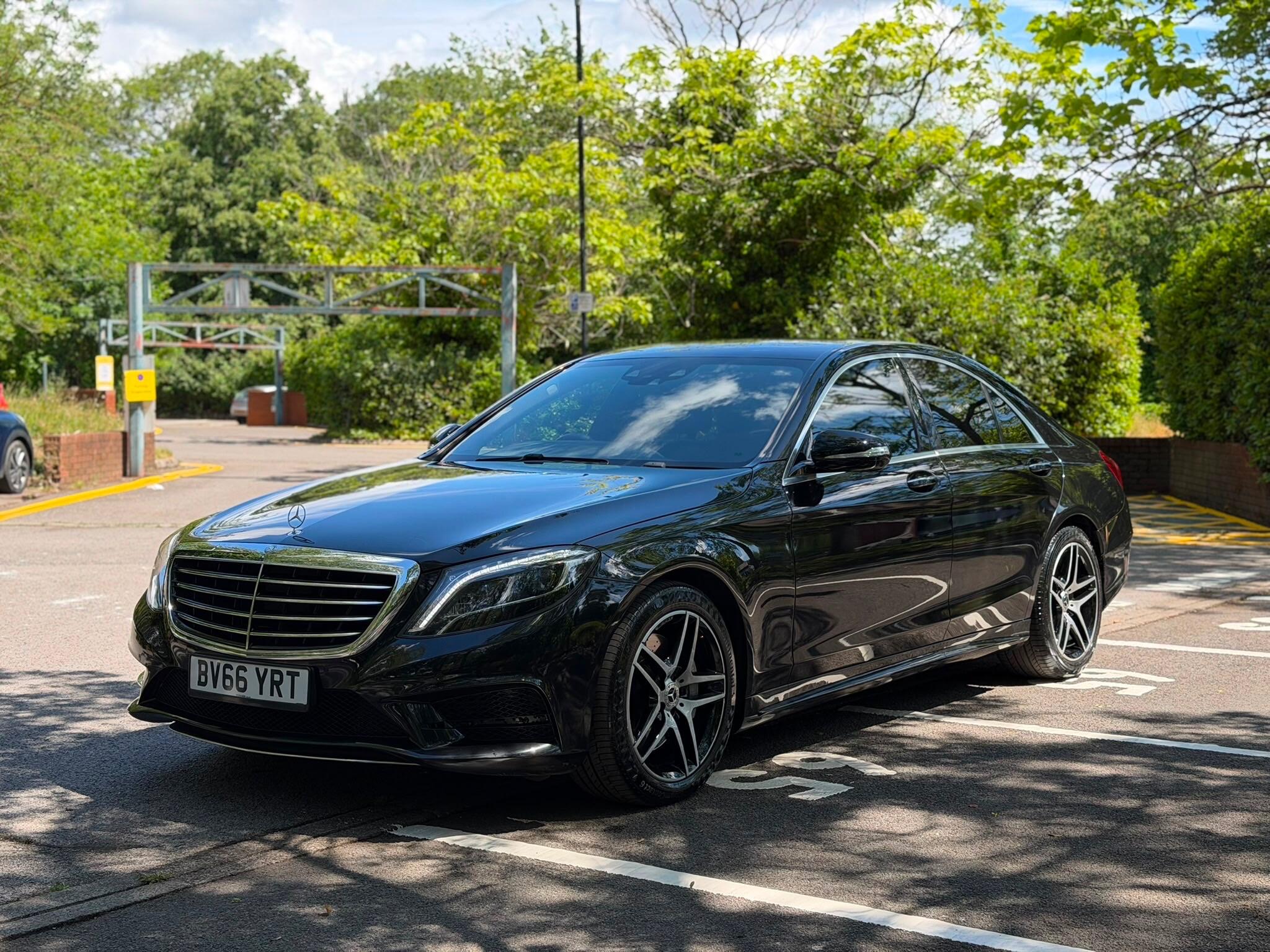 Mercedes-Benz S-Class view 7