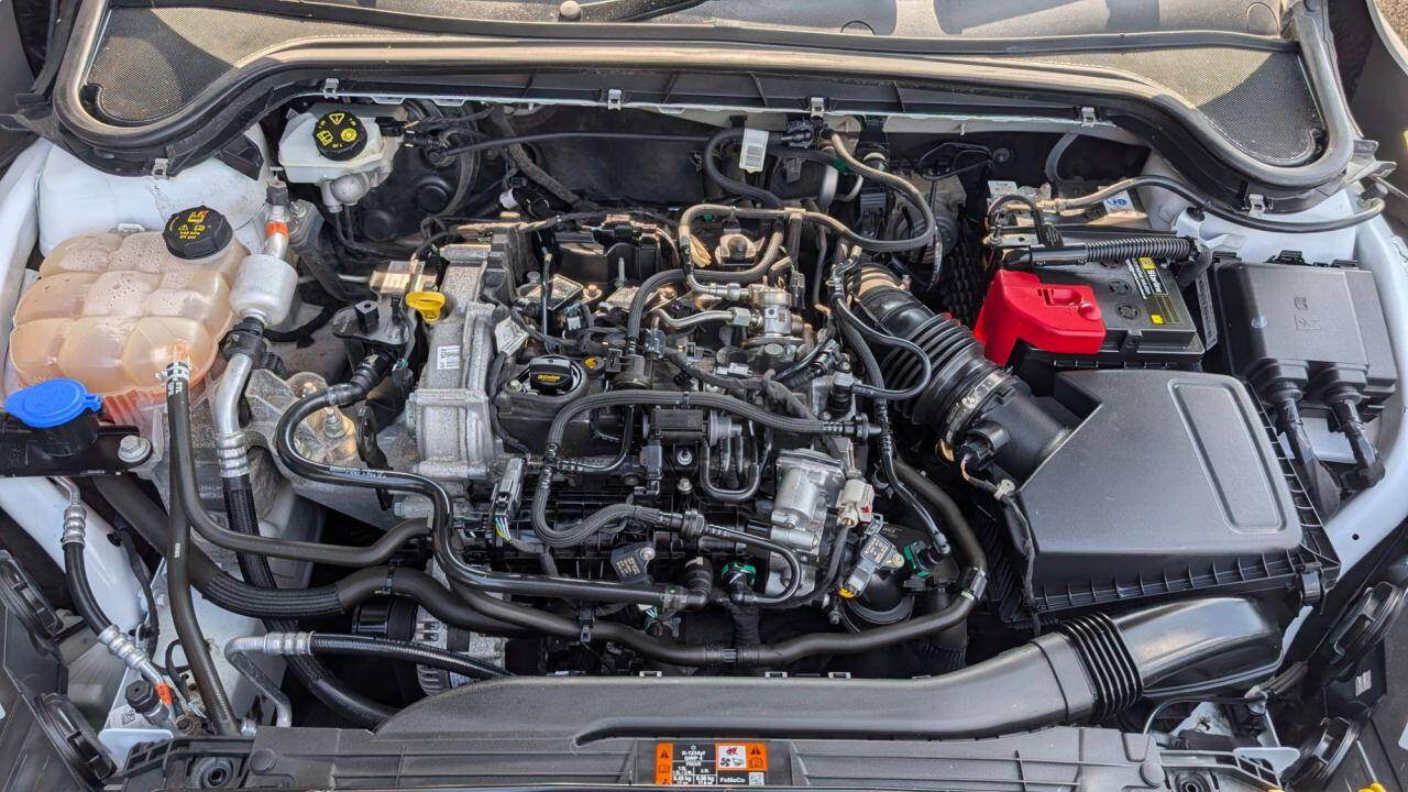 Ford Focus view 14