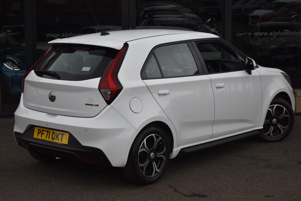 MG MG3 view 7
