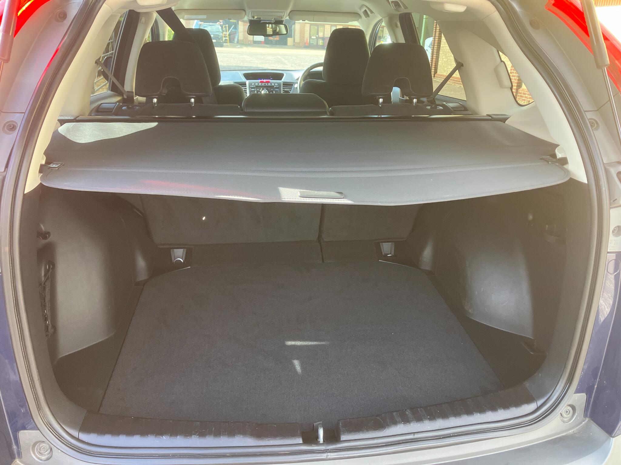 Honda CR-V view 11