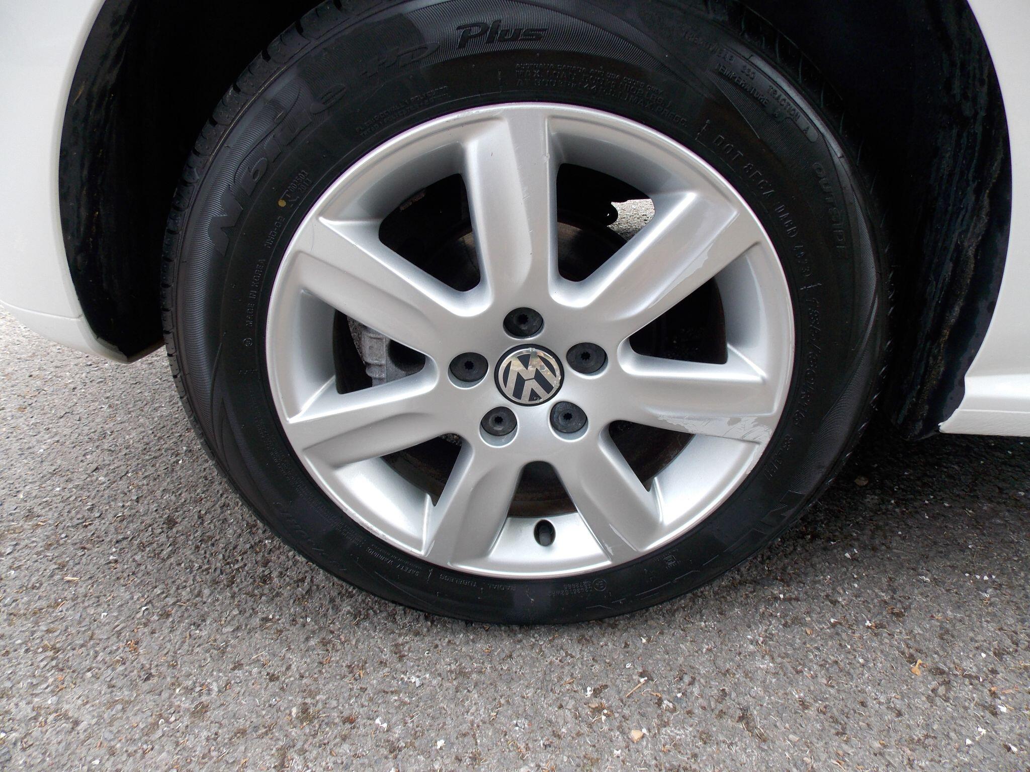 Volkswagen Polo view 51