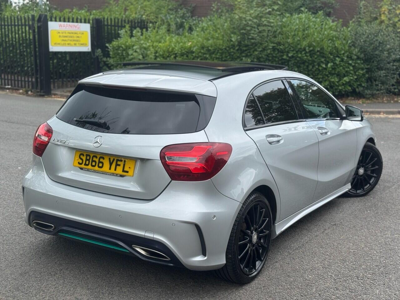 Mercedes-Benz A-Class view 8