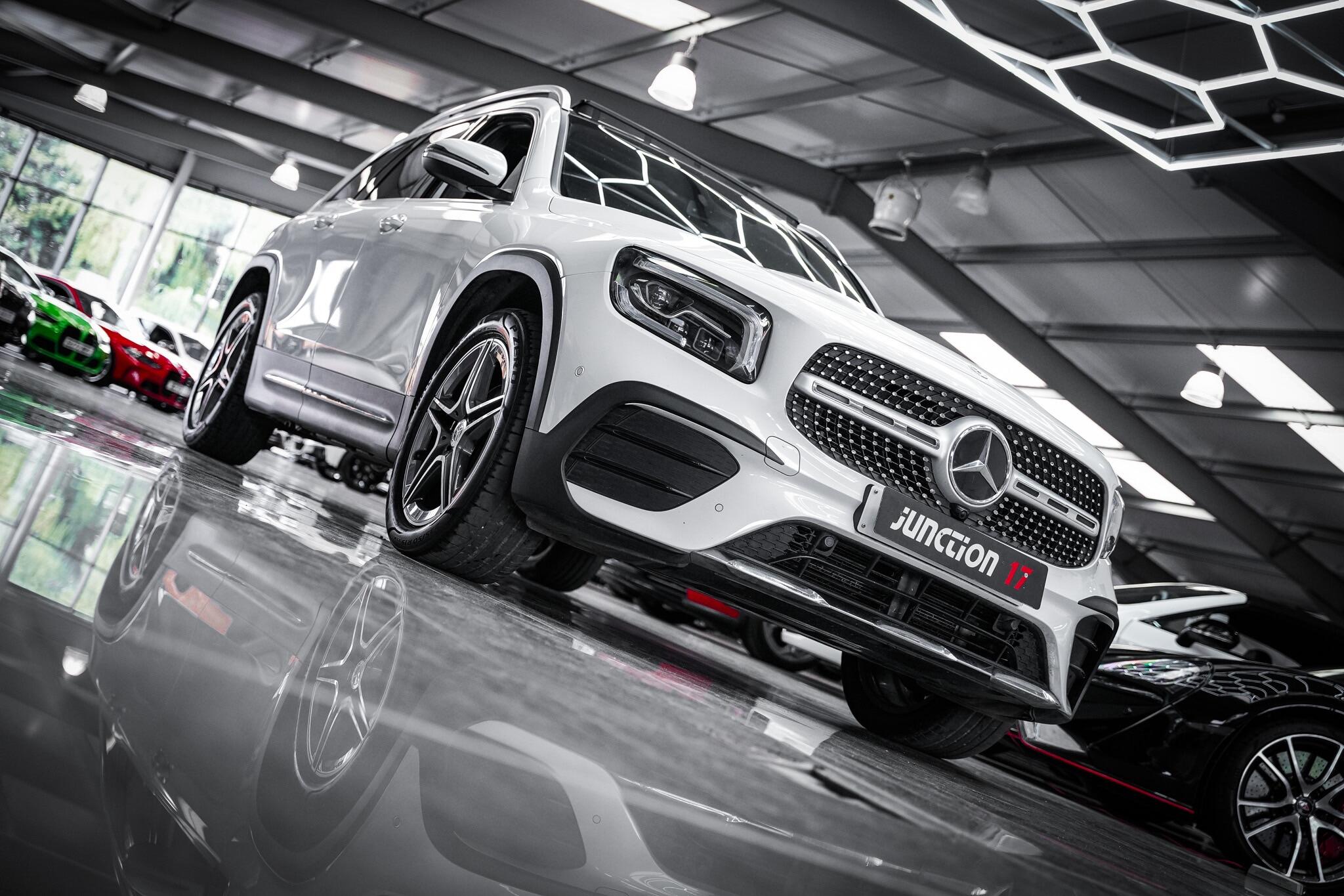 Mercedes-Benz GLB view 34