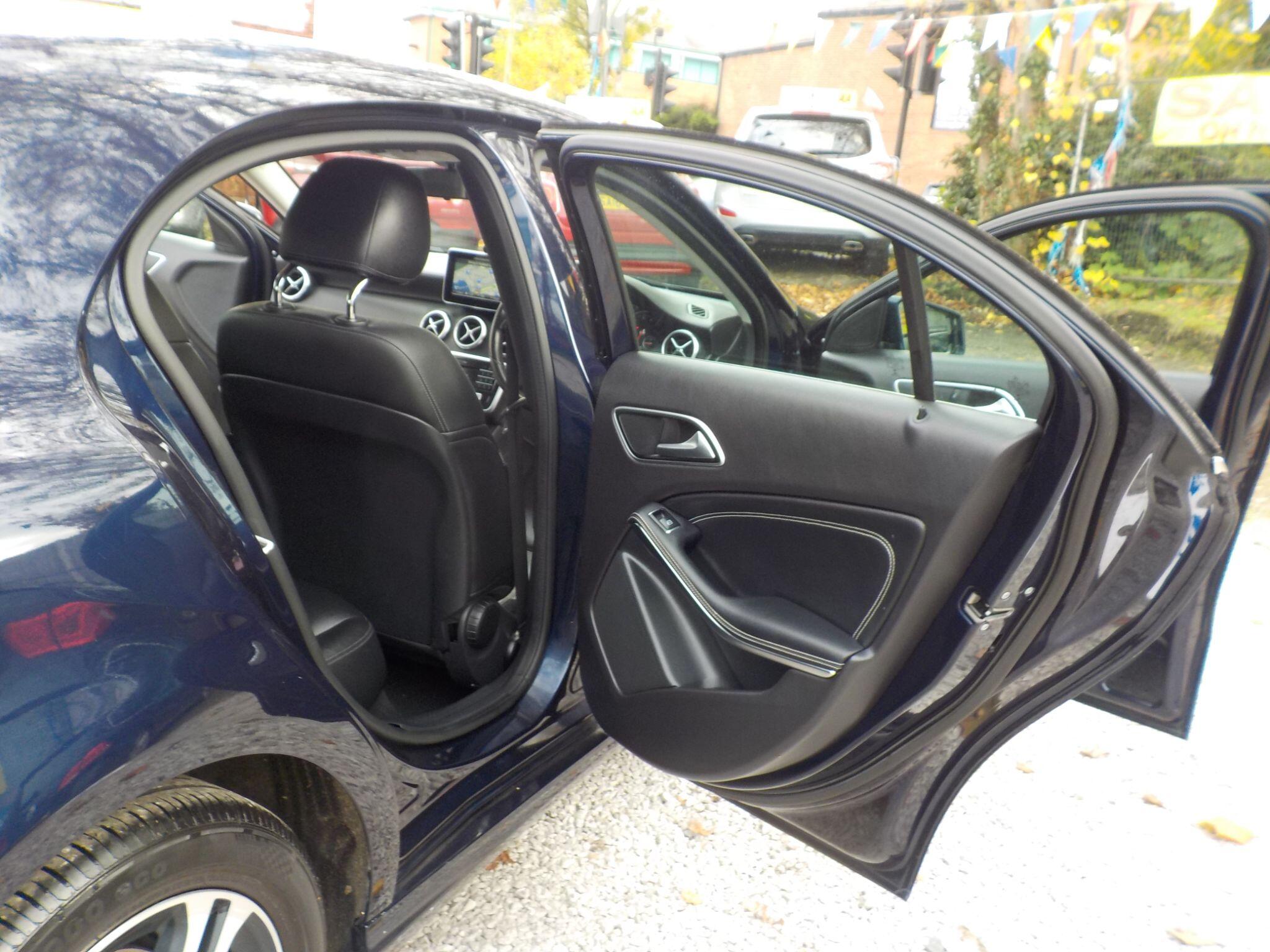Mercedes-Benz A Class 1.6 A160 SE Euro 6 (s/s) 5dr