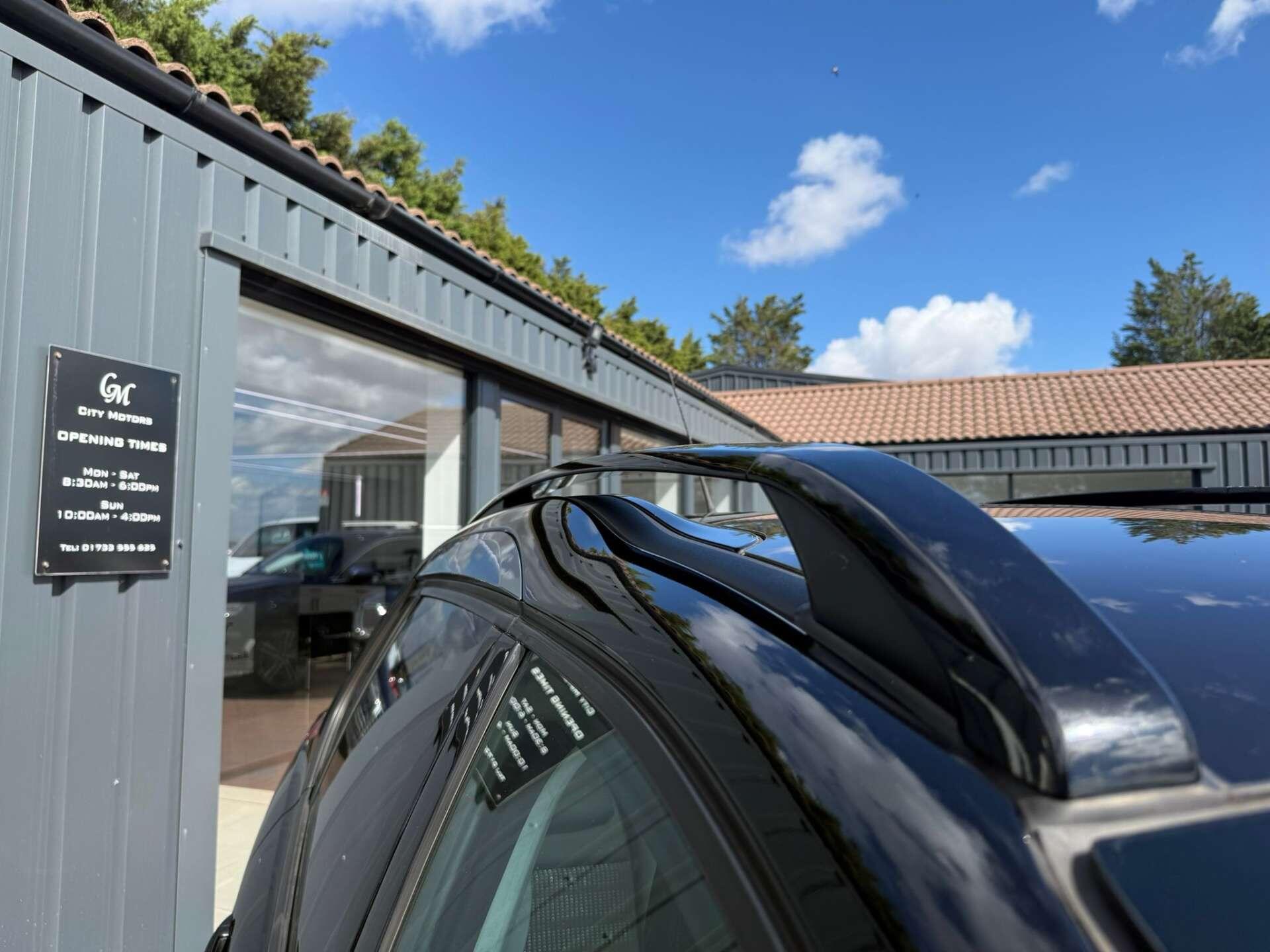Peugeot 2008 view 16