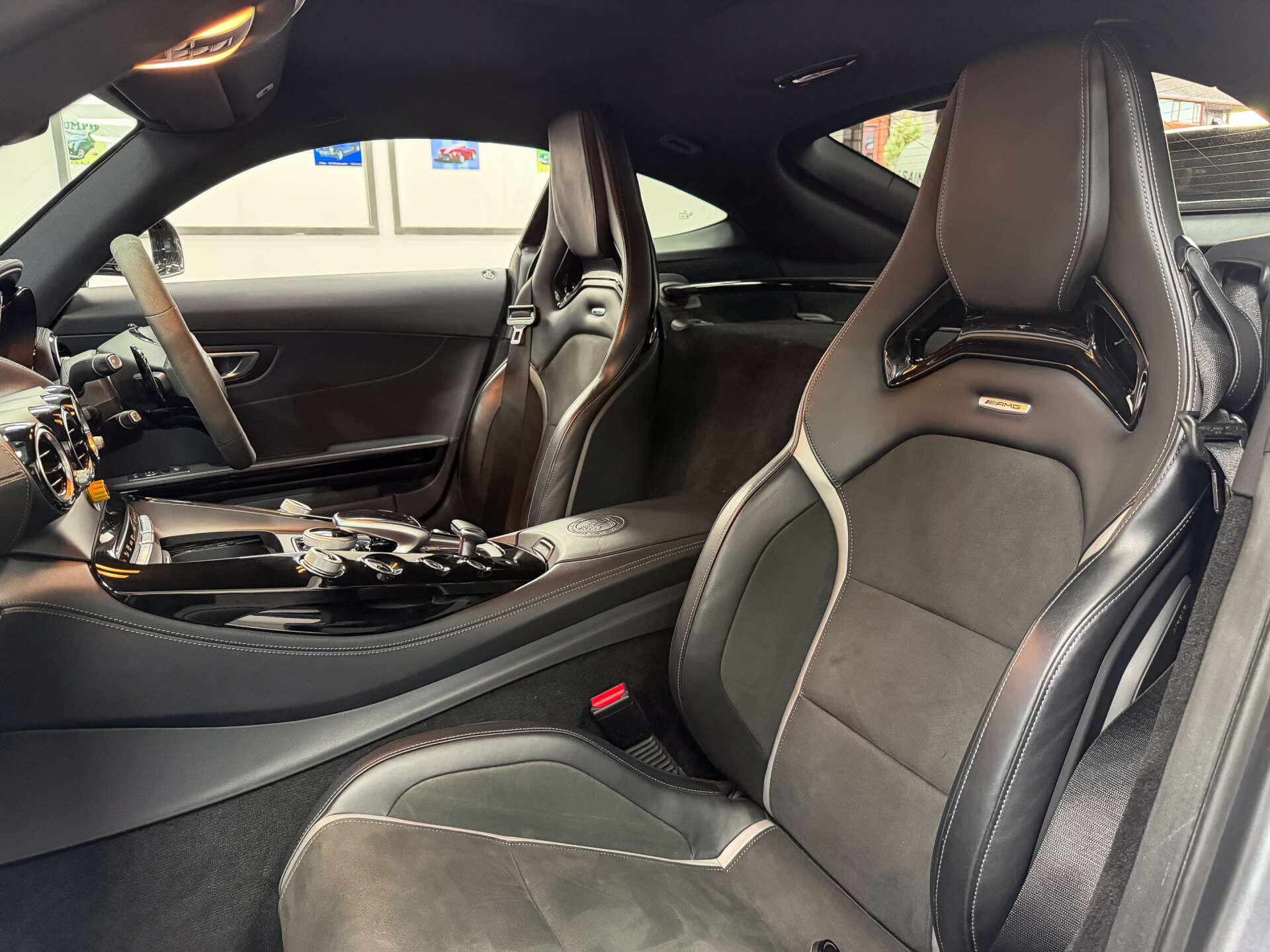 Mercedes-Benz Amg GT view 48