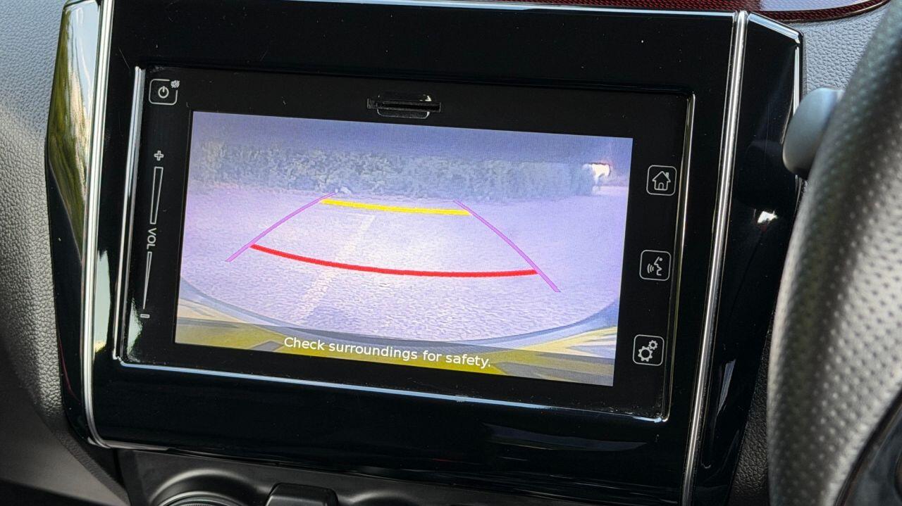 Suzuki Swift view 16