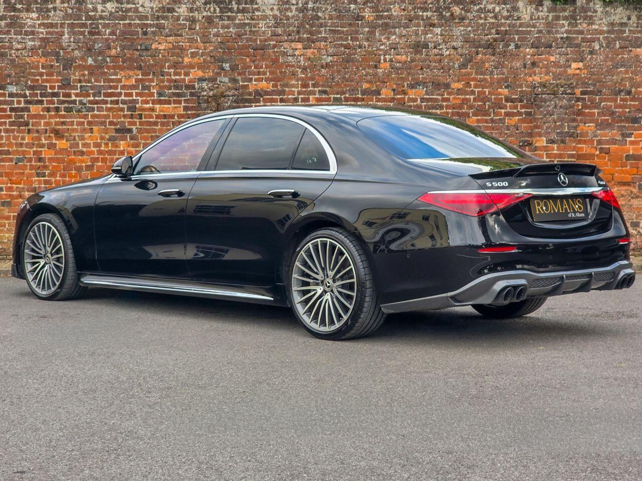 Mercedes-Benz S-Class view 3