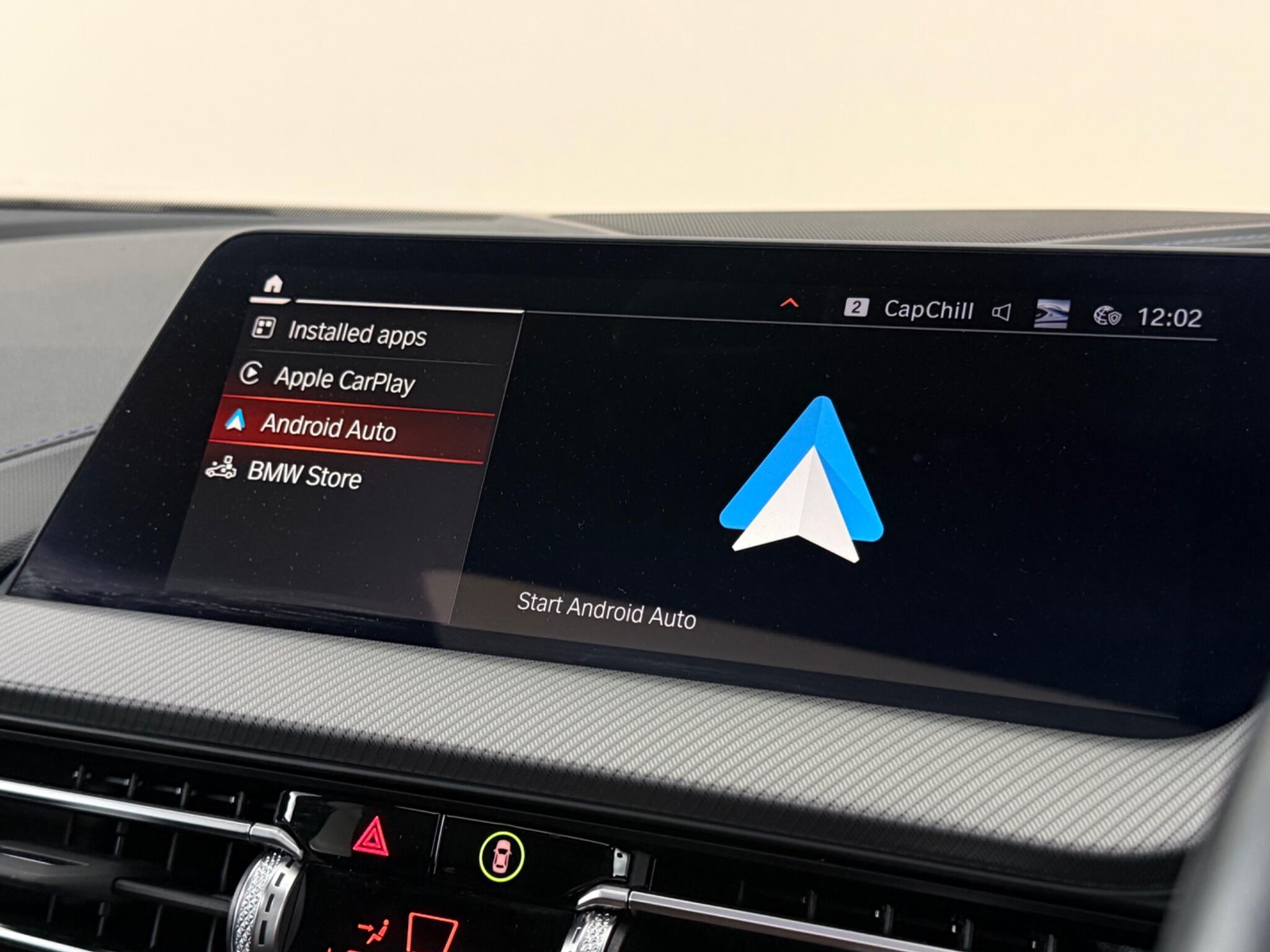 BMW 1 Series view 28