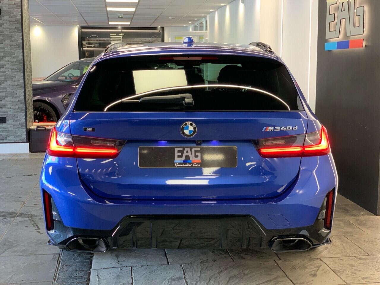 BMW 3 Series view 5