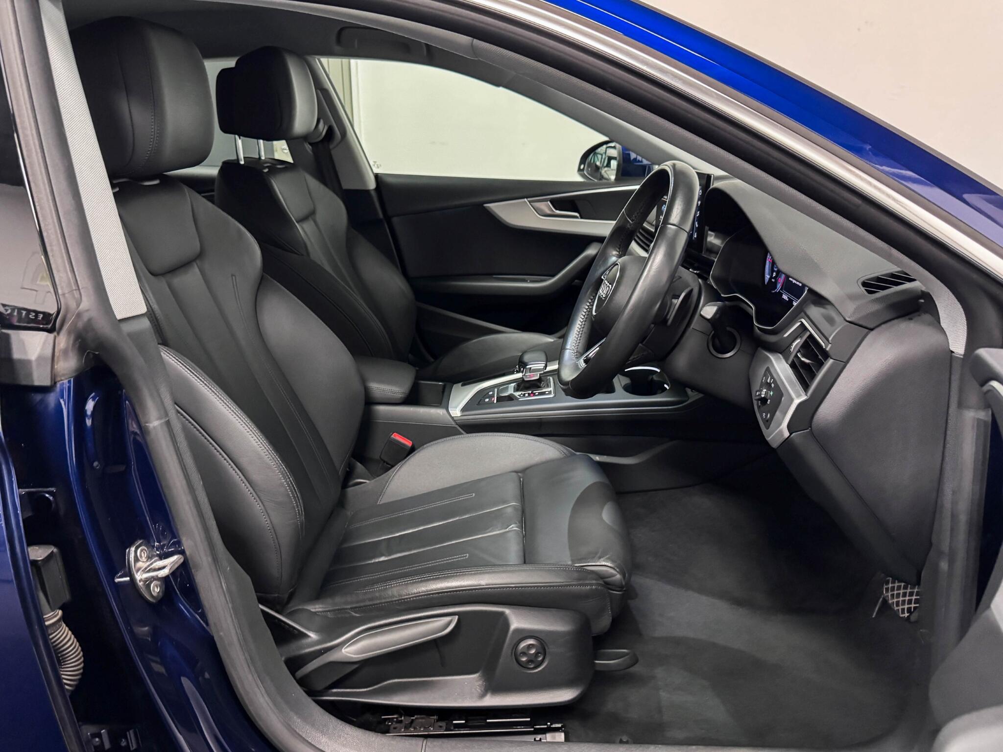 Audi A5 view 29