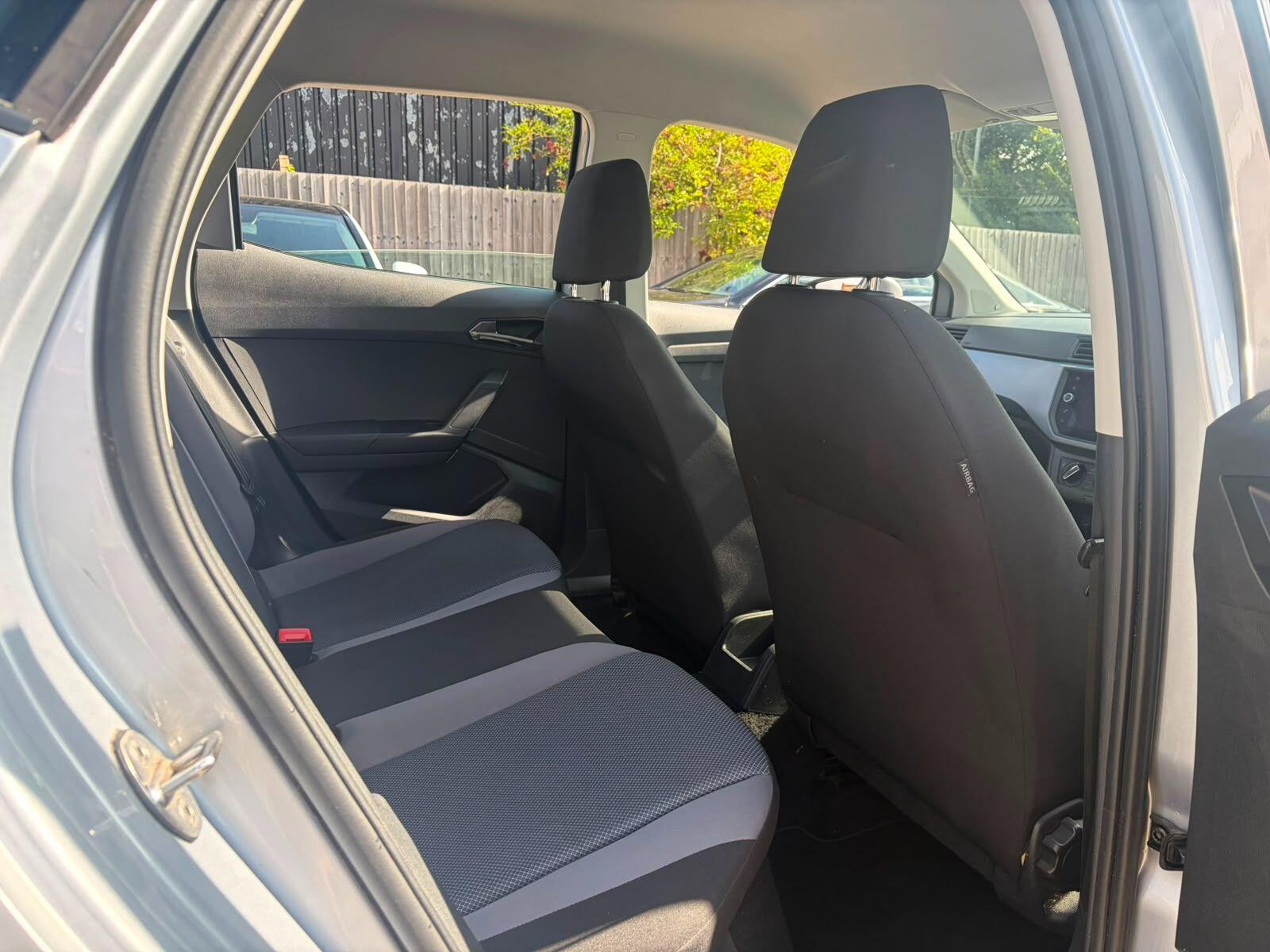 Seat Arona view 10